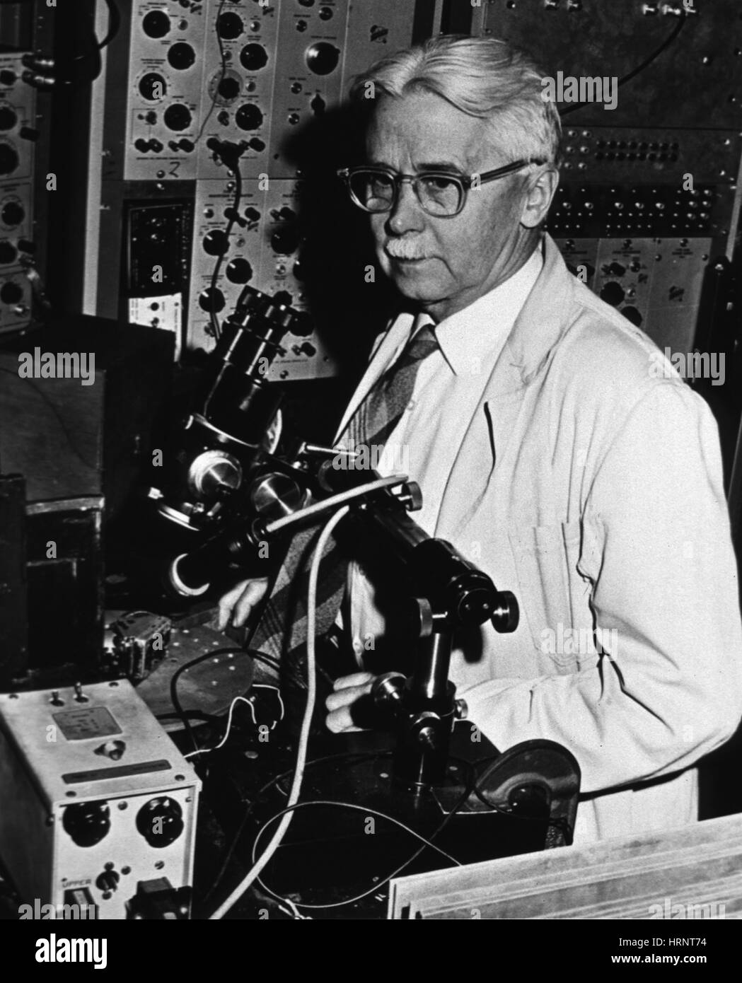 Haldan keffer hartline hires stock photography and images Alamy