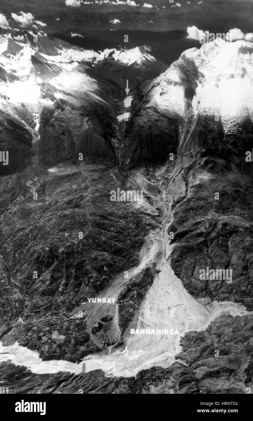 1970 peru earthquake avalanche black and white stock photos images