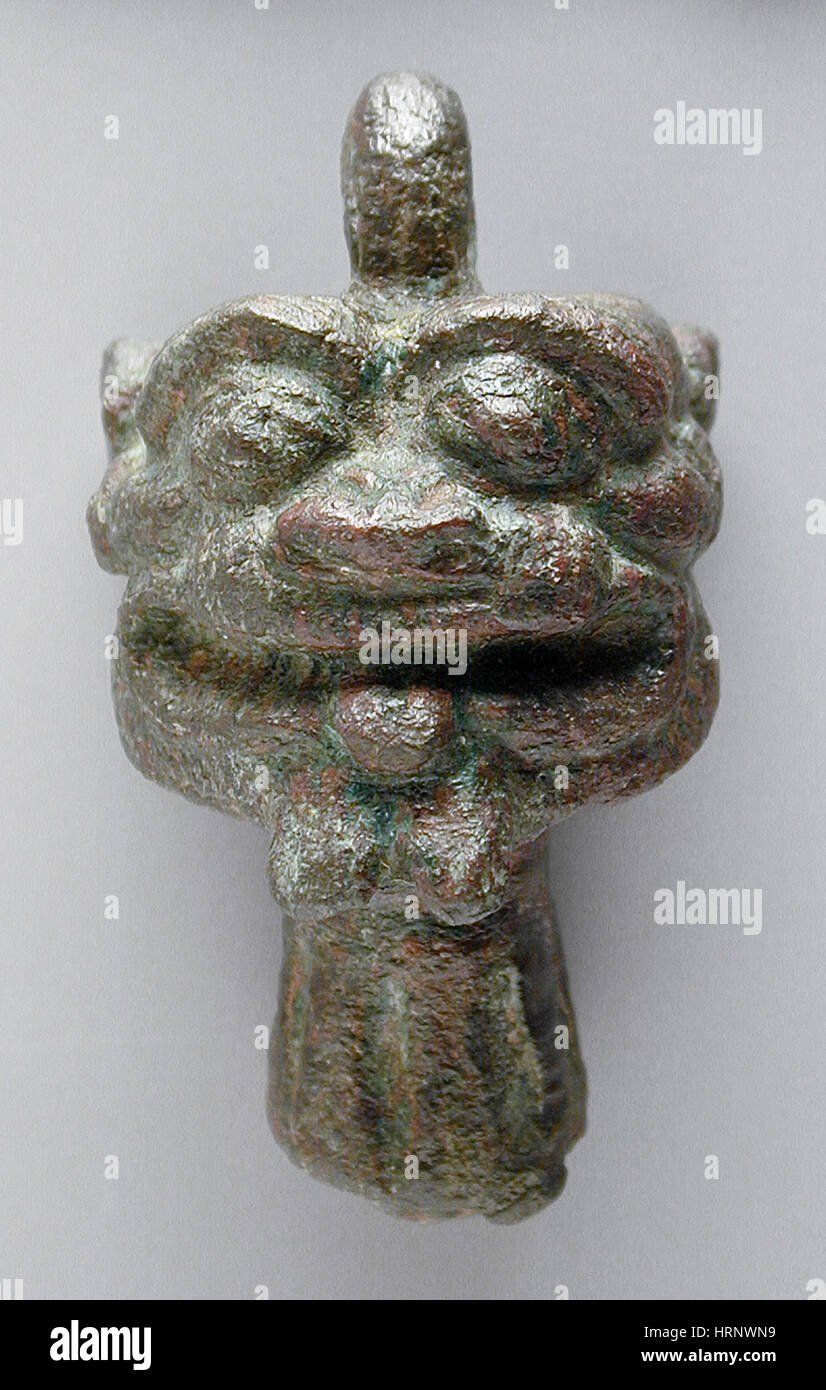 Assyrian Jewelry Stock Photos & Assyrian Jewelry Stock Images Alamy