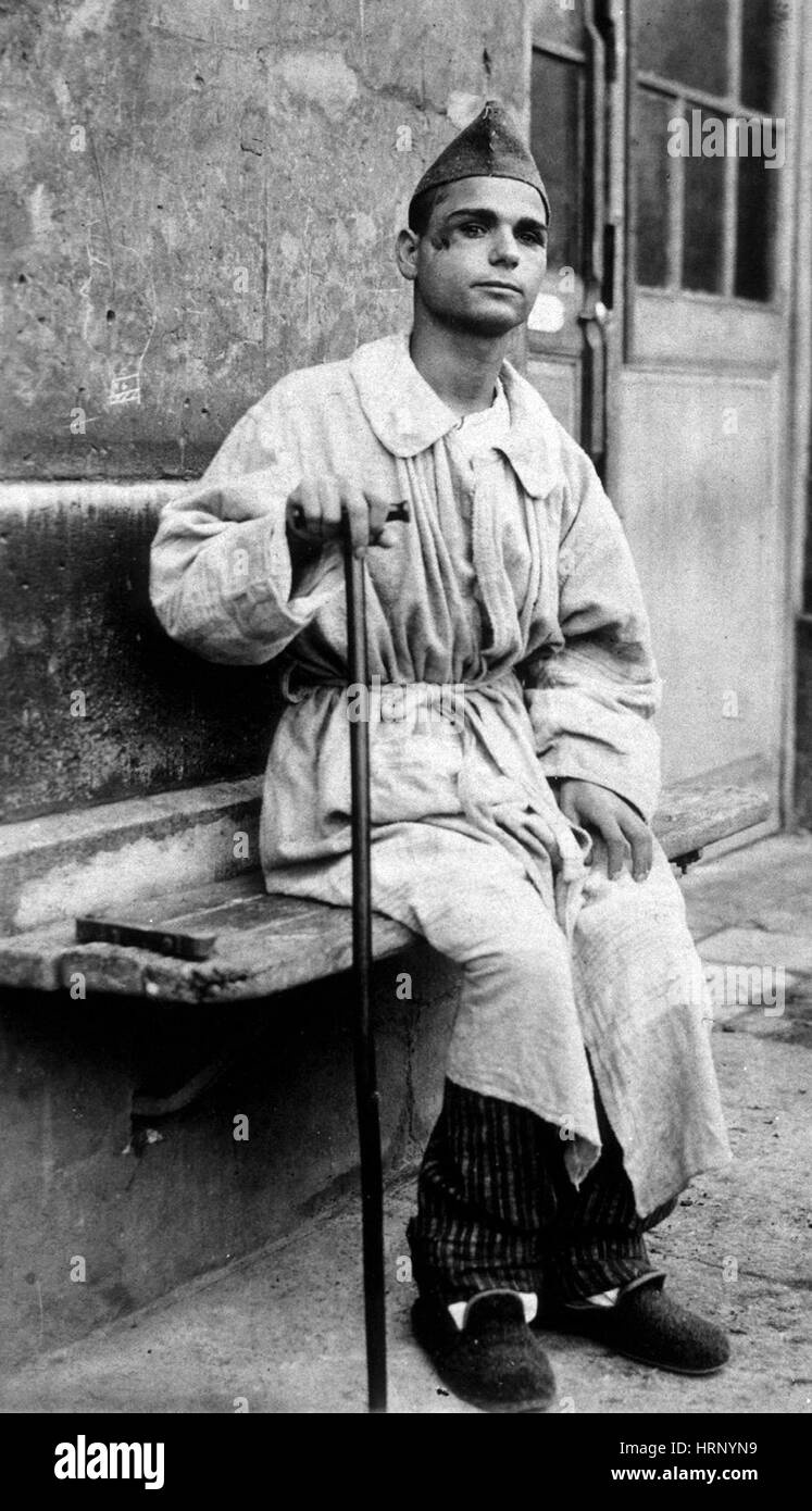 WWI, American Red Cross Hospital, Wounded Soldier Stock Photo