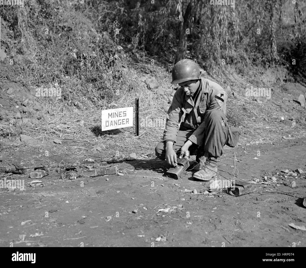 Korean War, Anti-Tank Mines, 1951 Stock Photo