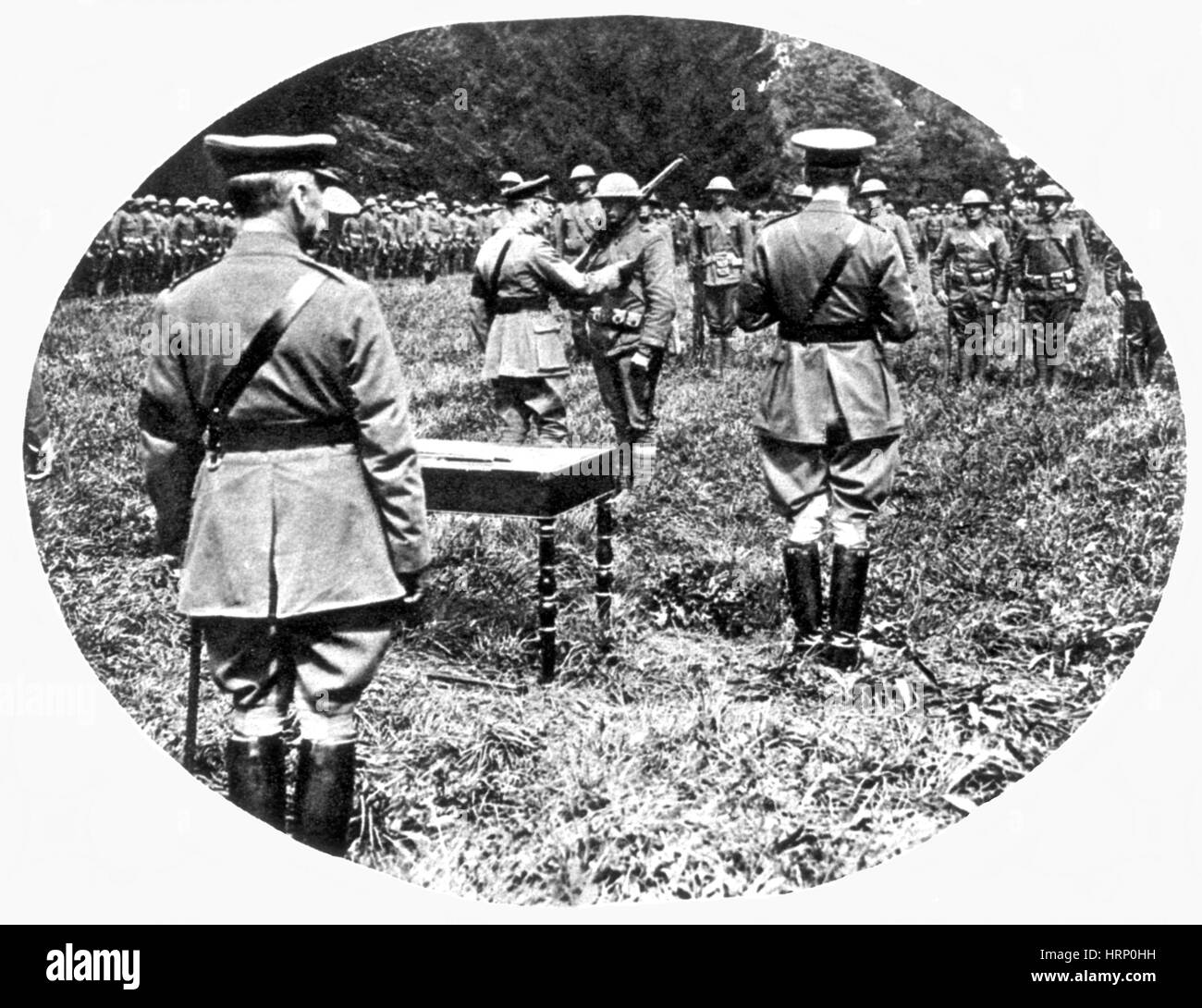 King decorates american troops hires stock photography and