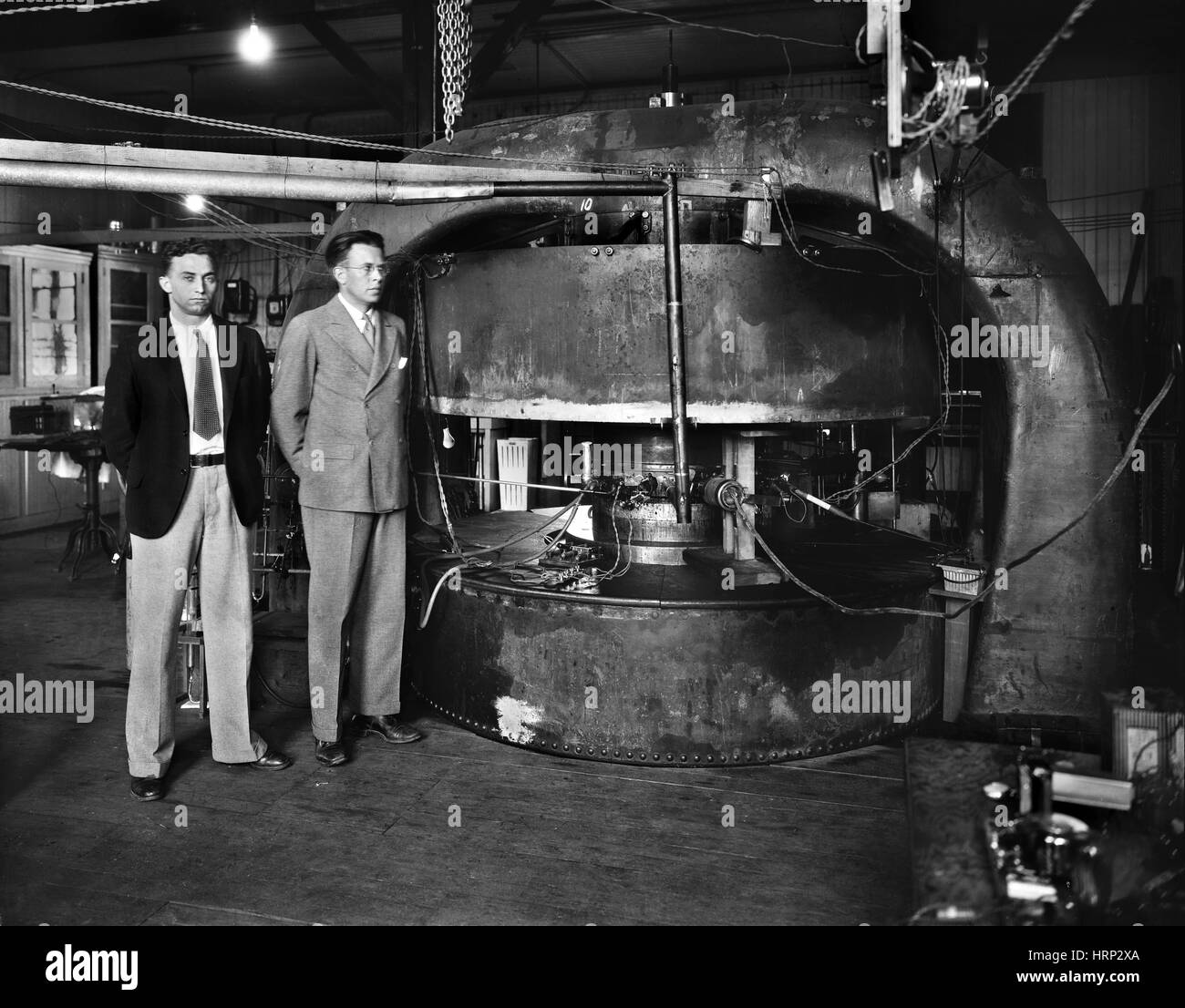 Livingston and Lawrence with Cyclotron, 1930s Stock Photo