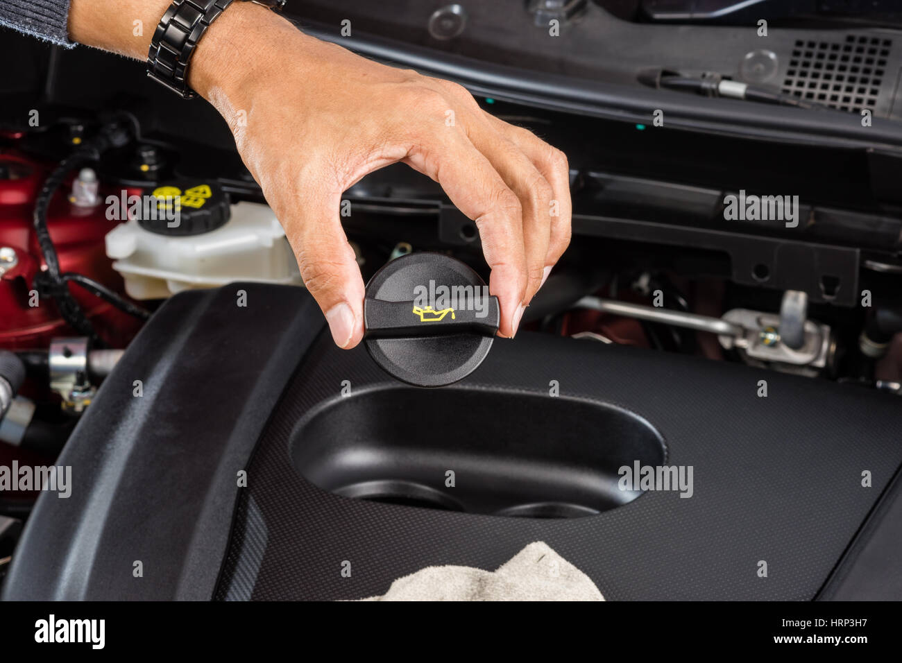 Engine oil cap hires stock photography and images Alamy