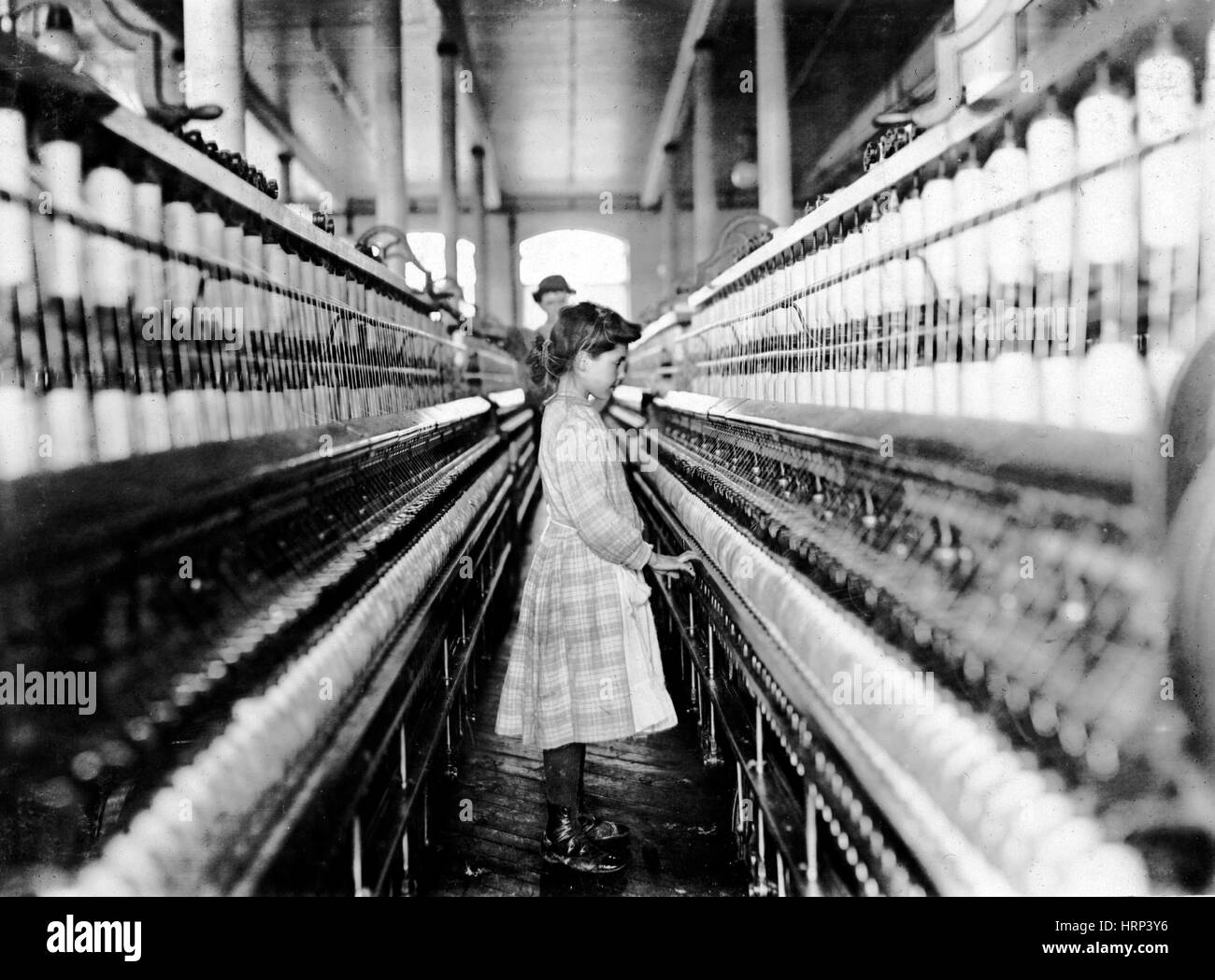 South Carolina Cotton Mill Spinner, 1908 Stock Photo Alamy