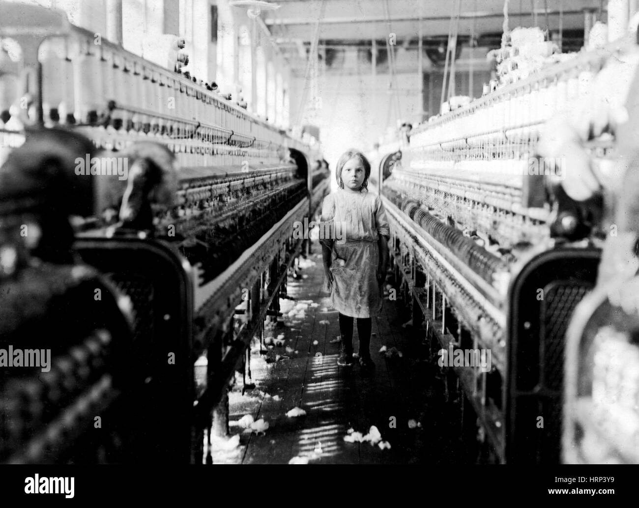 South Carolina Cotton Mill Spinner, 1908 Stock Photo Alamy