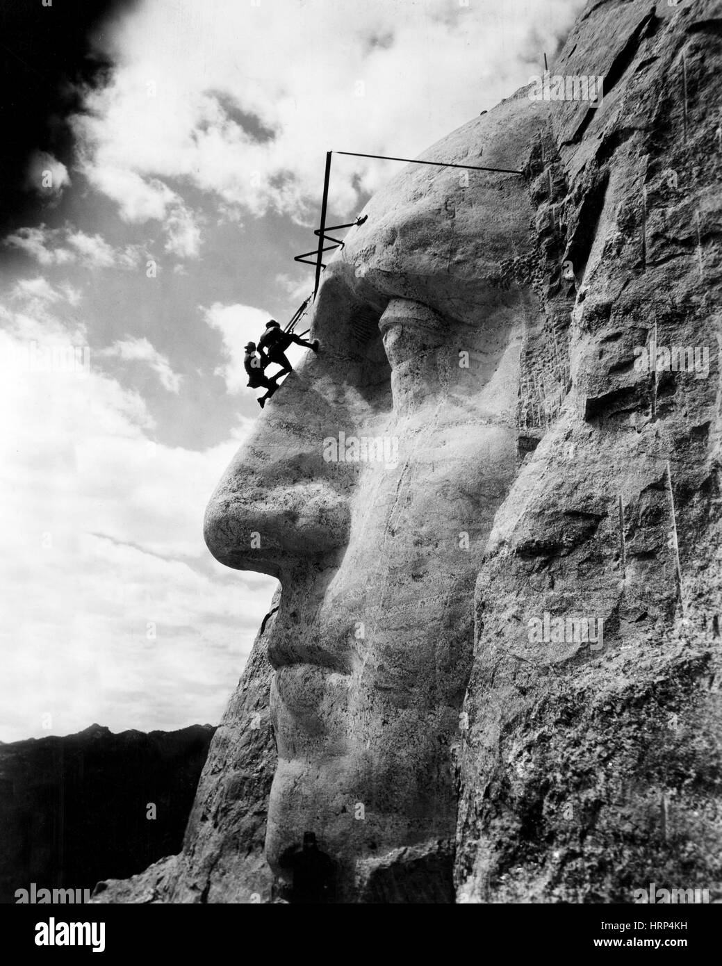 Washington's Head inspected, Mt. Rushmore, 1930s Stock Photo