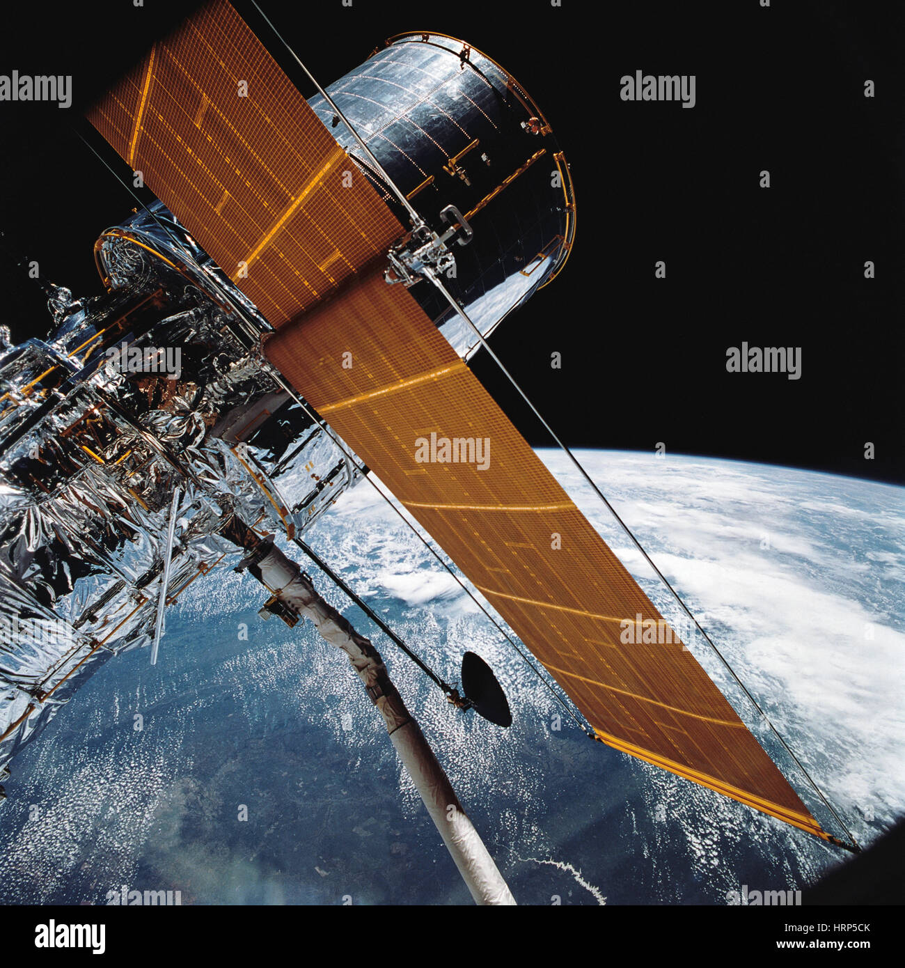 STS-31, Hubble Telescope Reaches Orbit, 1990 Stock Photo - Alamy