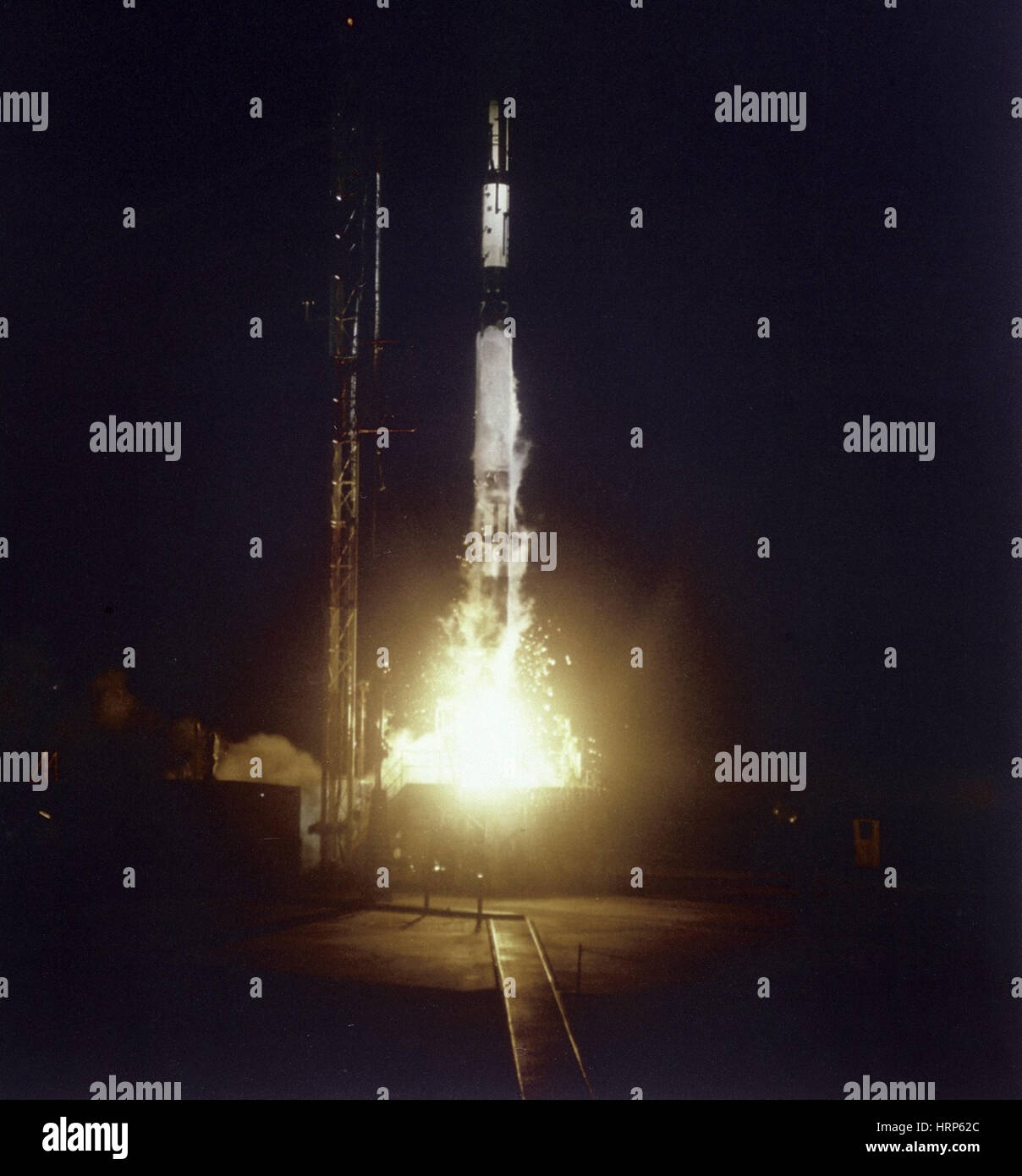 Vanguard 1 Launch, 1958 Stock Photo Alamy