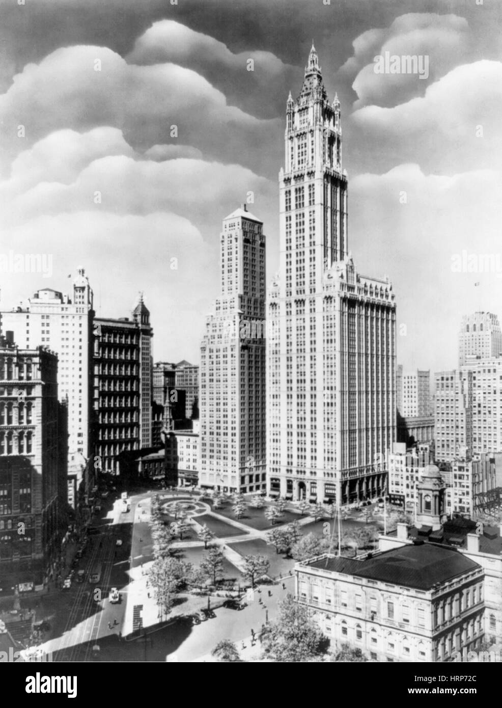 NYC, Woolworth Building, 1939 Stock Photo