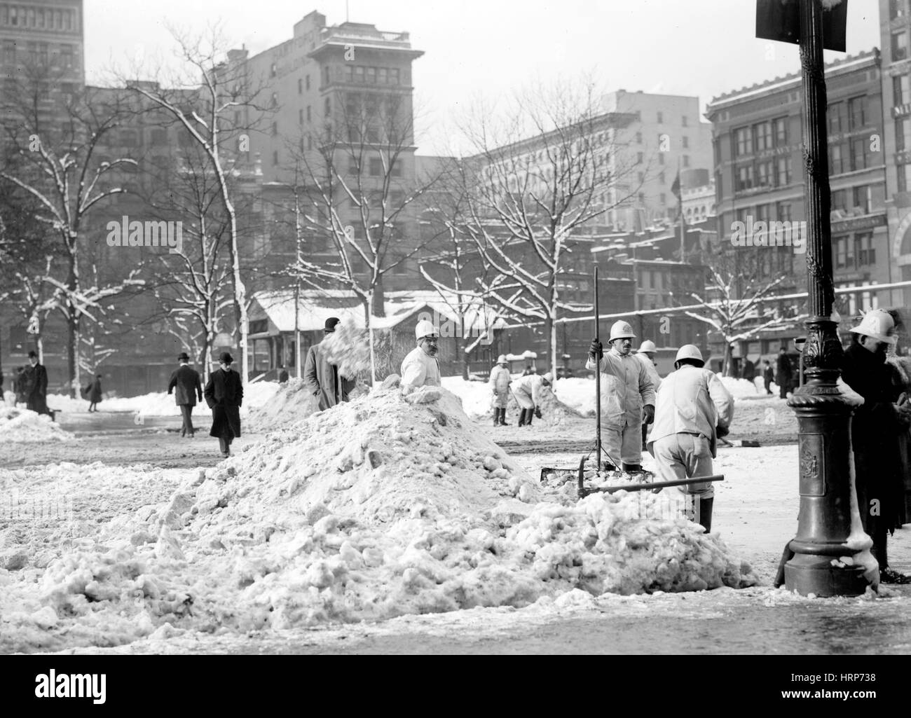 NYC, Snow Removal, 1908 Stock Photo Alamy