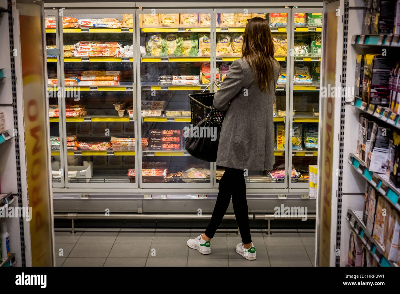 Woman in a supermarket Stock Photo