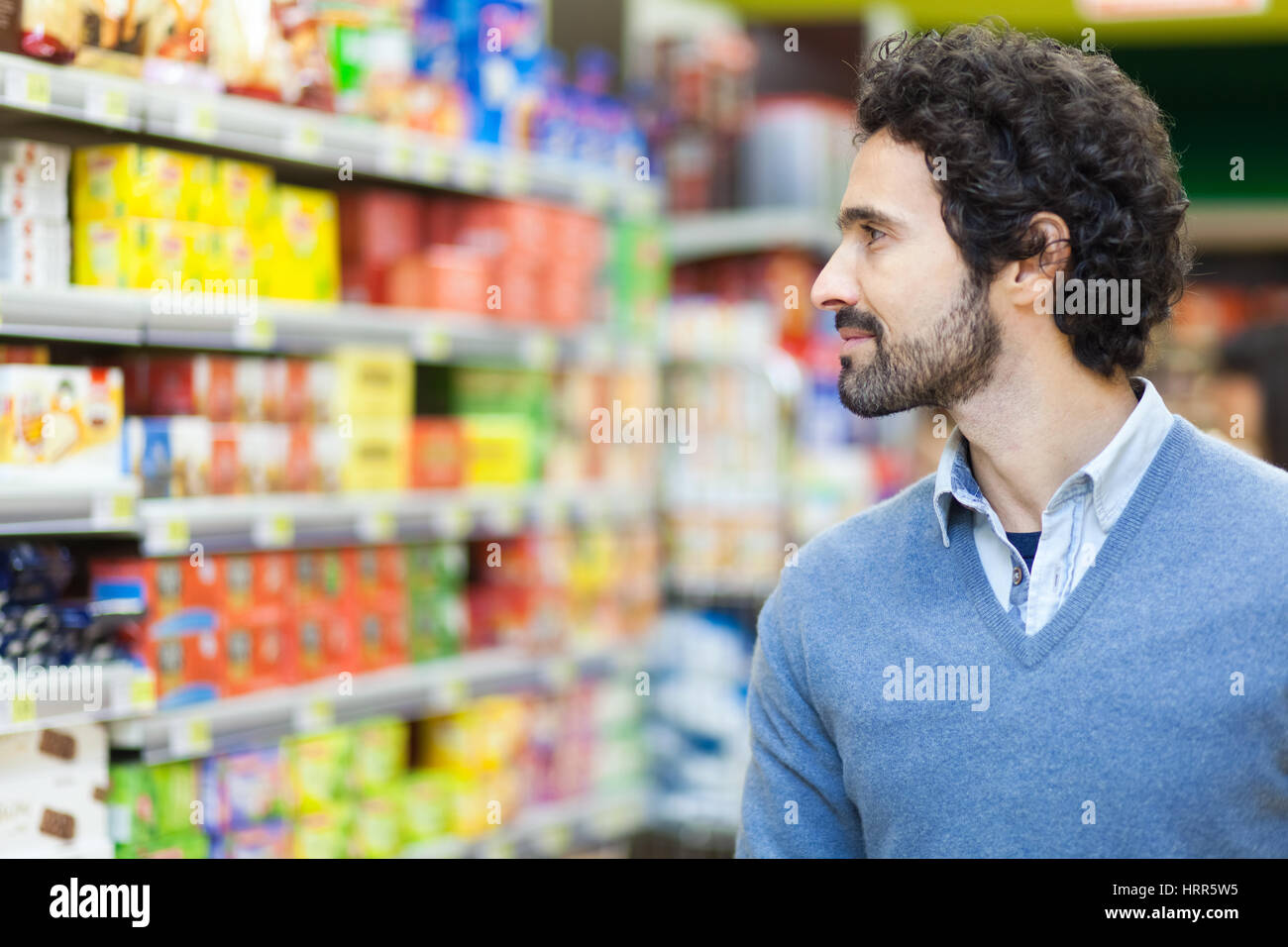 The man in that shop. Картинка торговые сети и деньги. Обыденные. The man in that shop. Мужской гардероб.