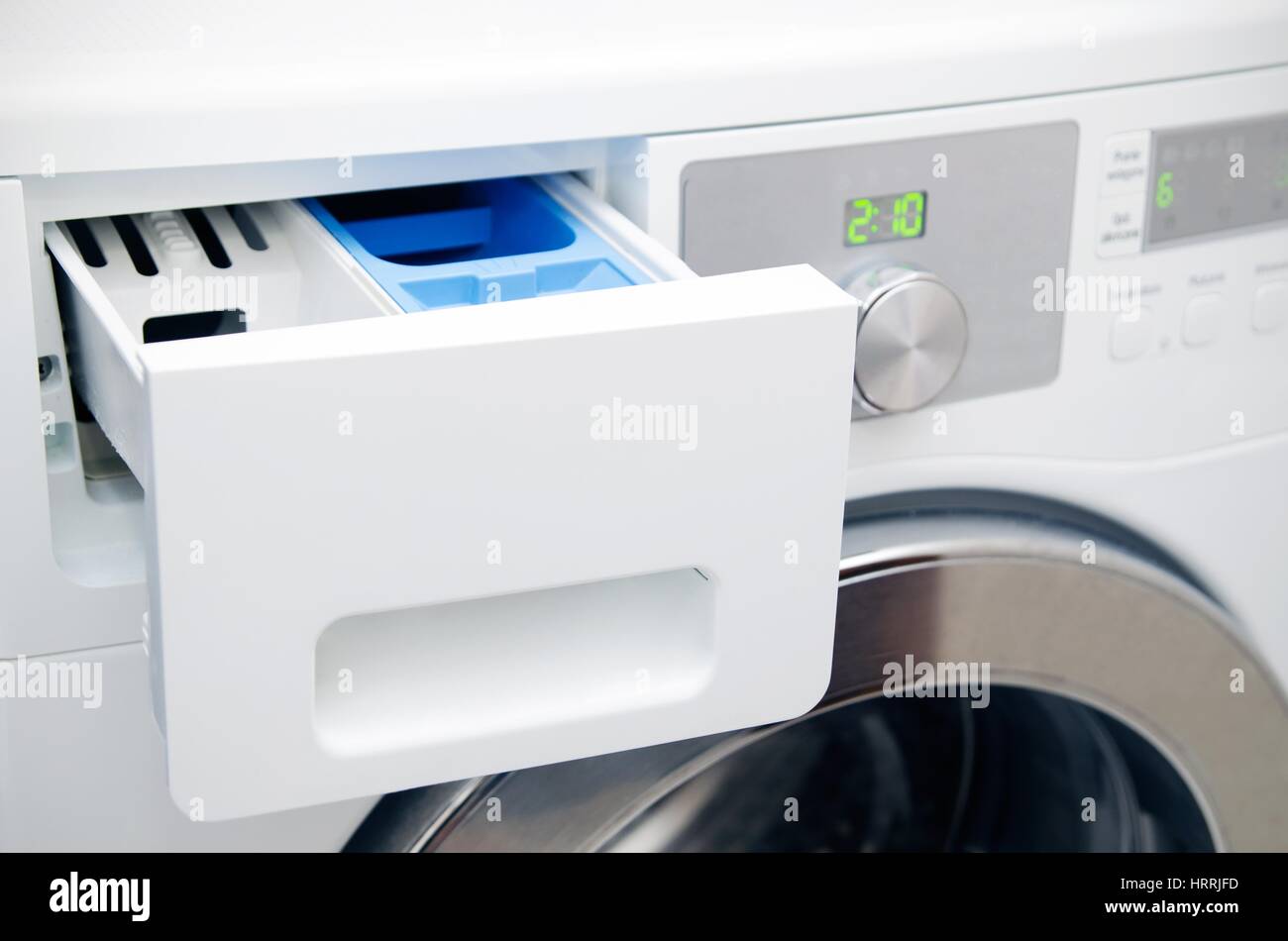 Washing machine powder hires stock photography and images Alamy