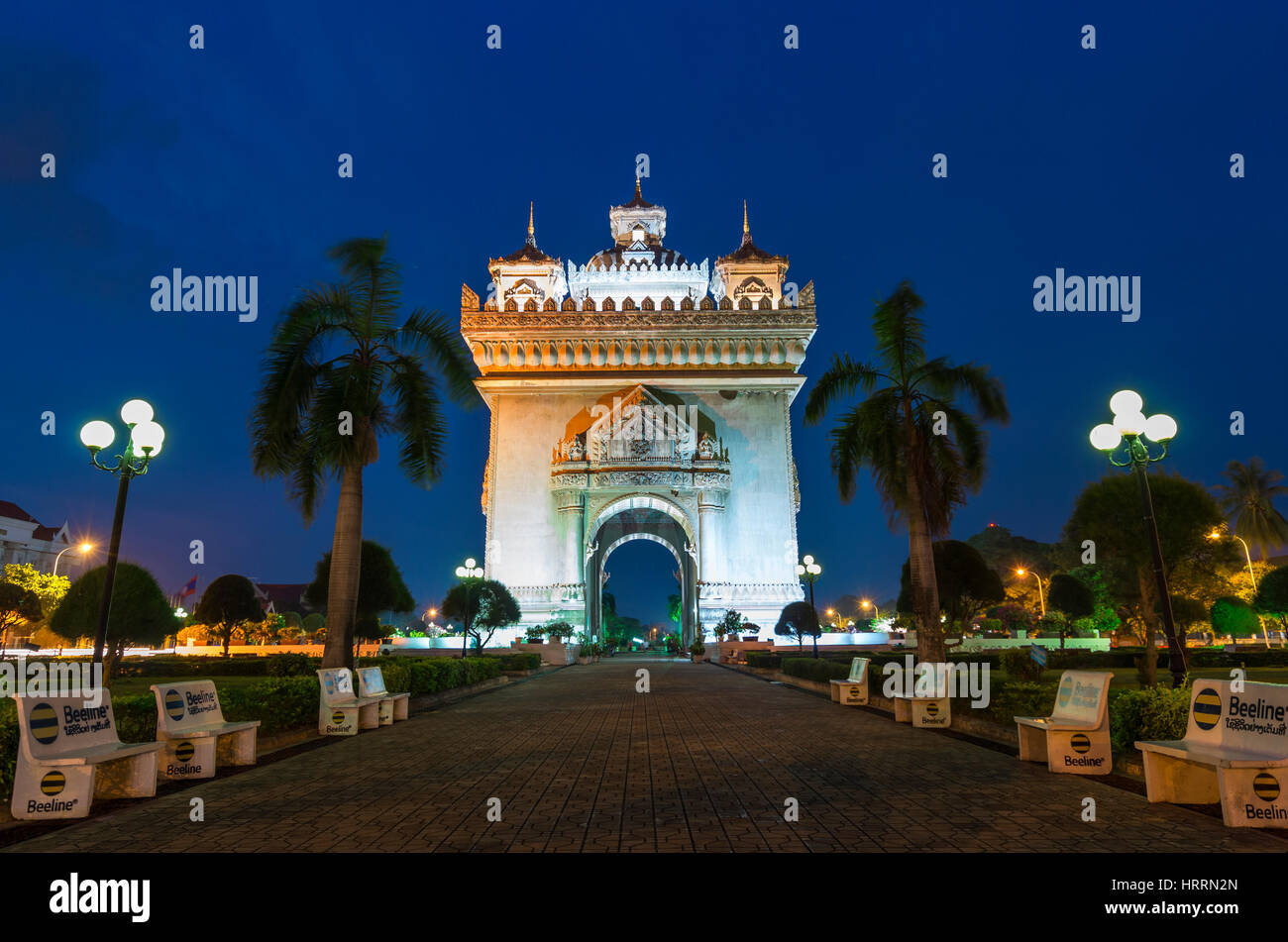Monument in park Stock Photo - Alamy