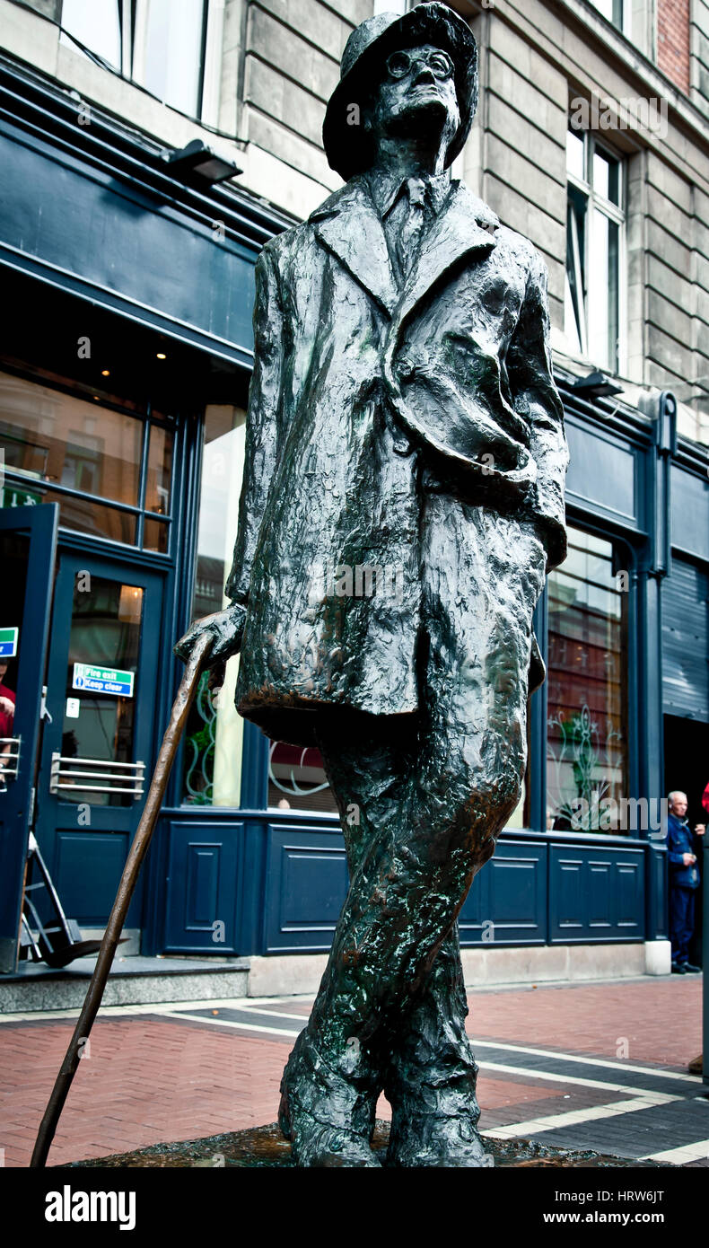 James joyce street hi-res stock photography and images - Alamy