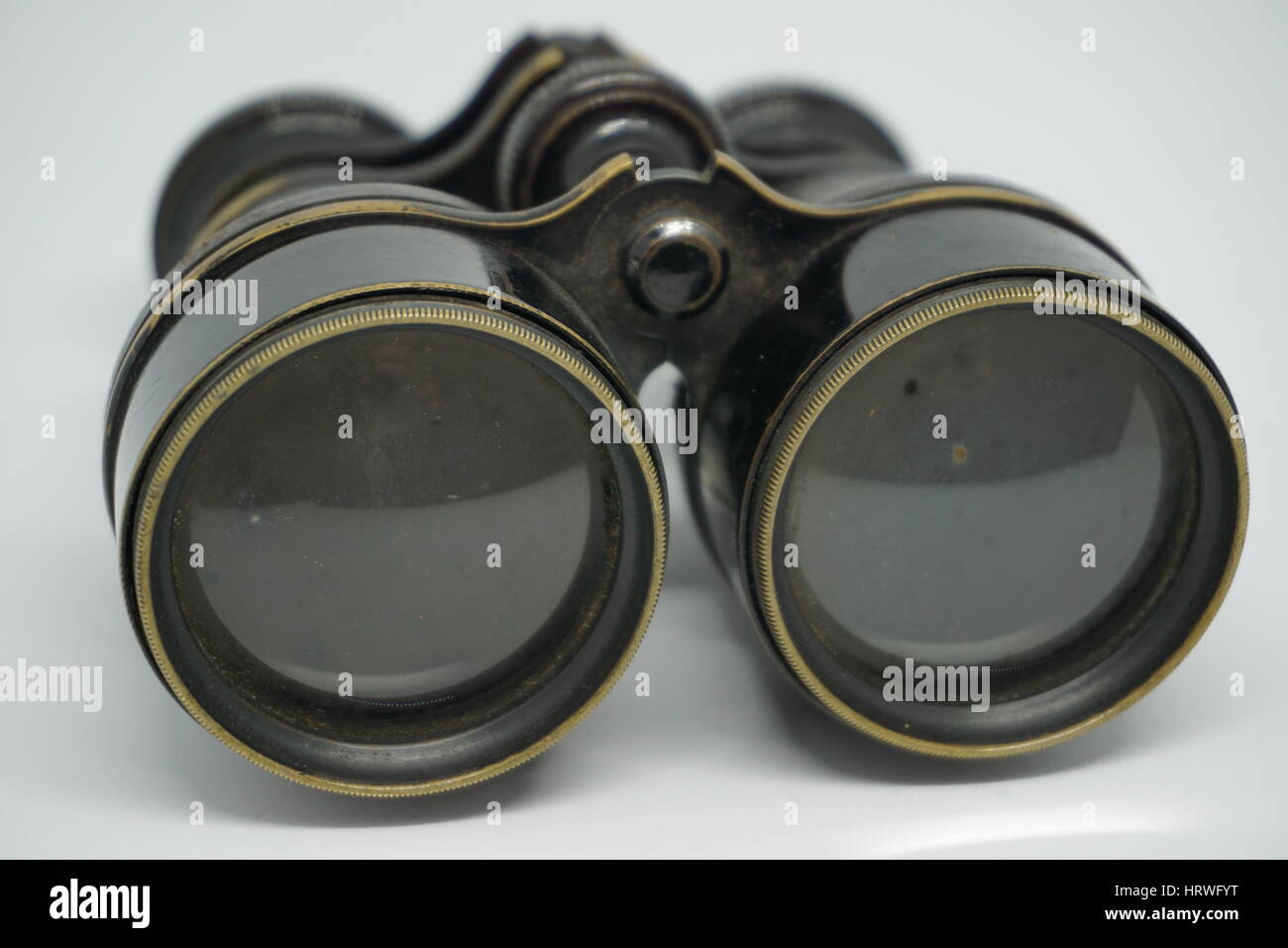 Antique binoculars hires stock photography and images Alamy