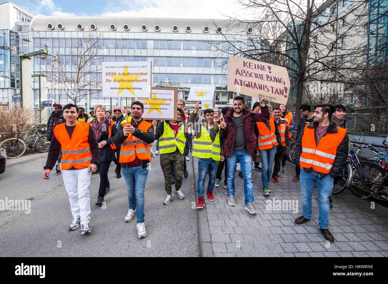 Munich, Germany. 4th March, 2017. More than 1,000 volunteers from over ...