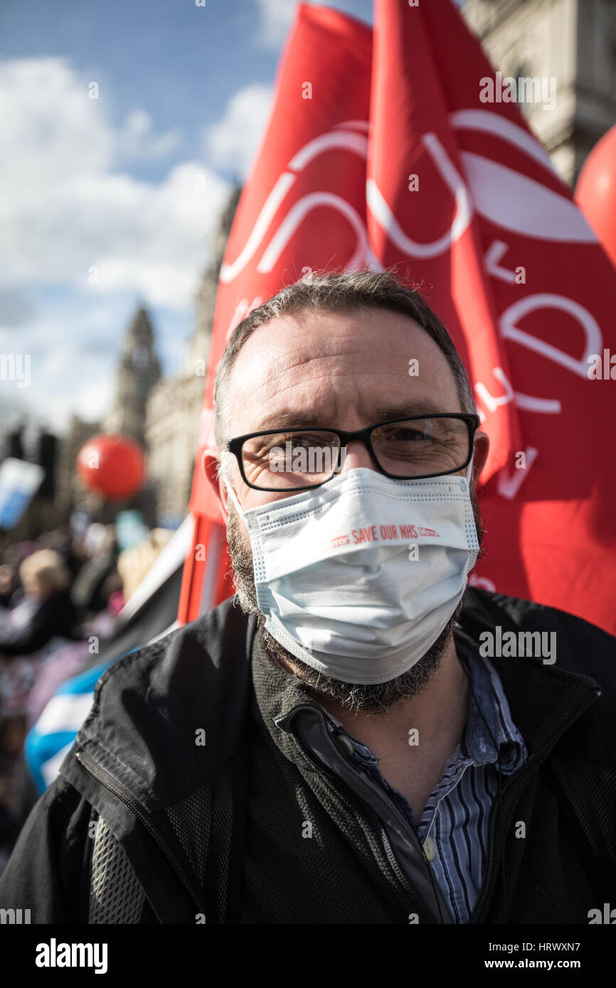 London, UK. 4th March 2017. The save our NHS march and rally in Parliament Square,  London, UK. Credit: carol moir/AlamyLiveNews Stock Photo
