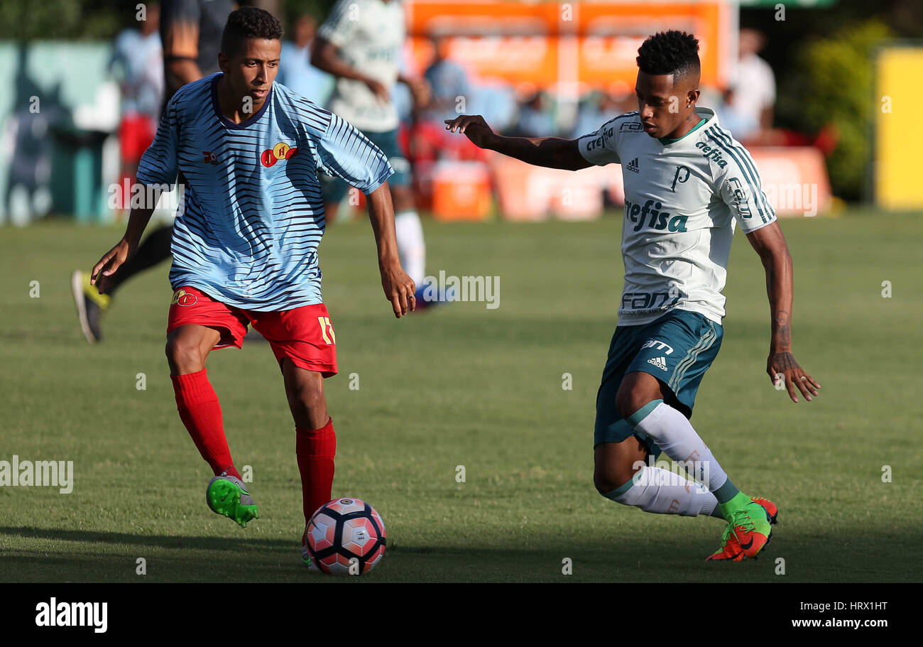SÃO PAULO, SP 04.03.2017 TREINO DO PALMEIRAS The Tche Tche player