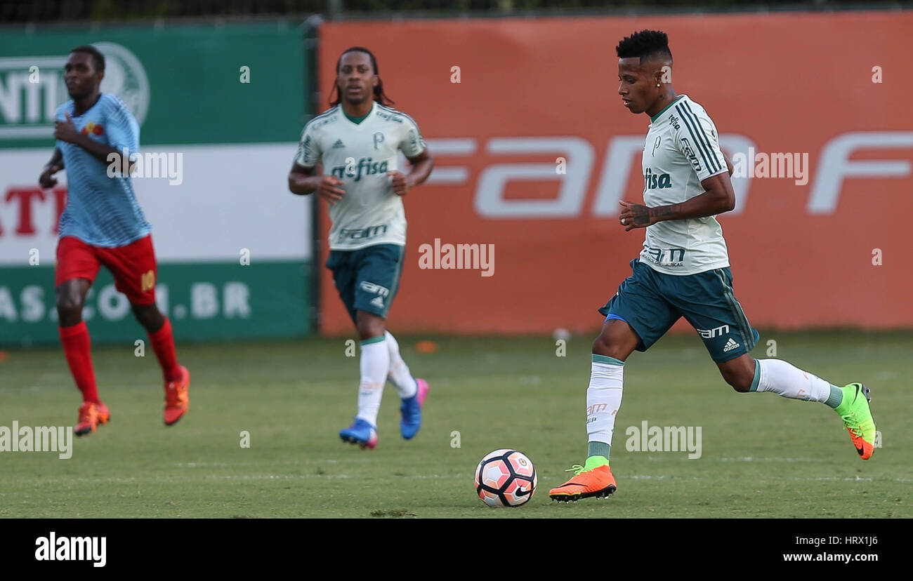 SÃO PAULO, SP 04.03.2017 TREINO DO PALMEIRAS The Tche Tche player