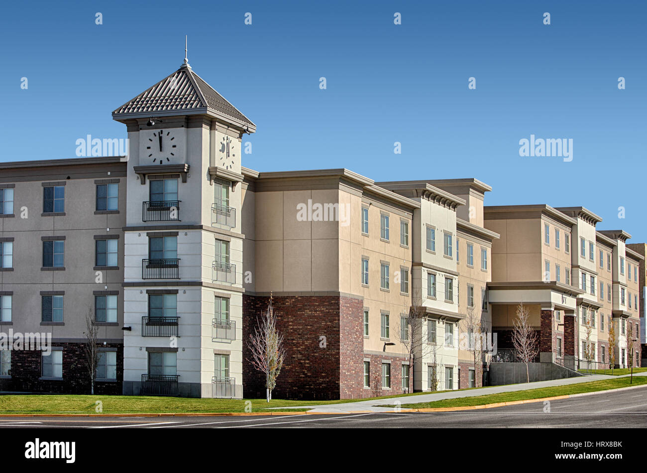 Multi residence housing hires stock photography and images Alamy
