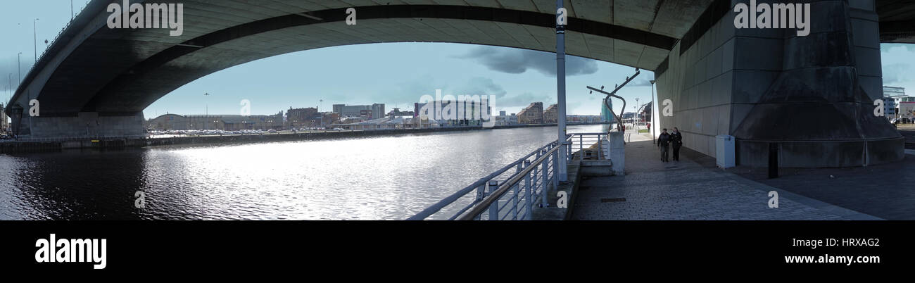 Glasgow City Centre clydeside panorama Kingston bridge Stock Photo