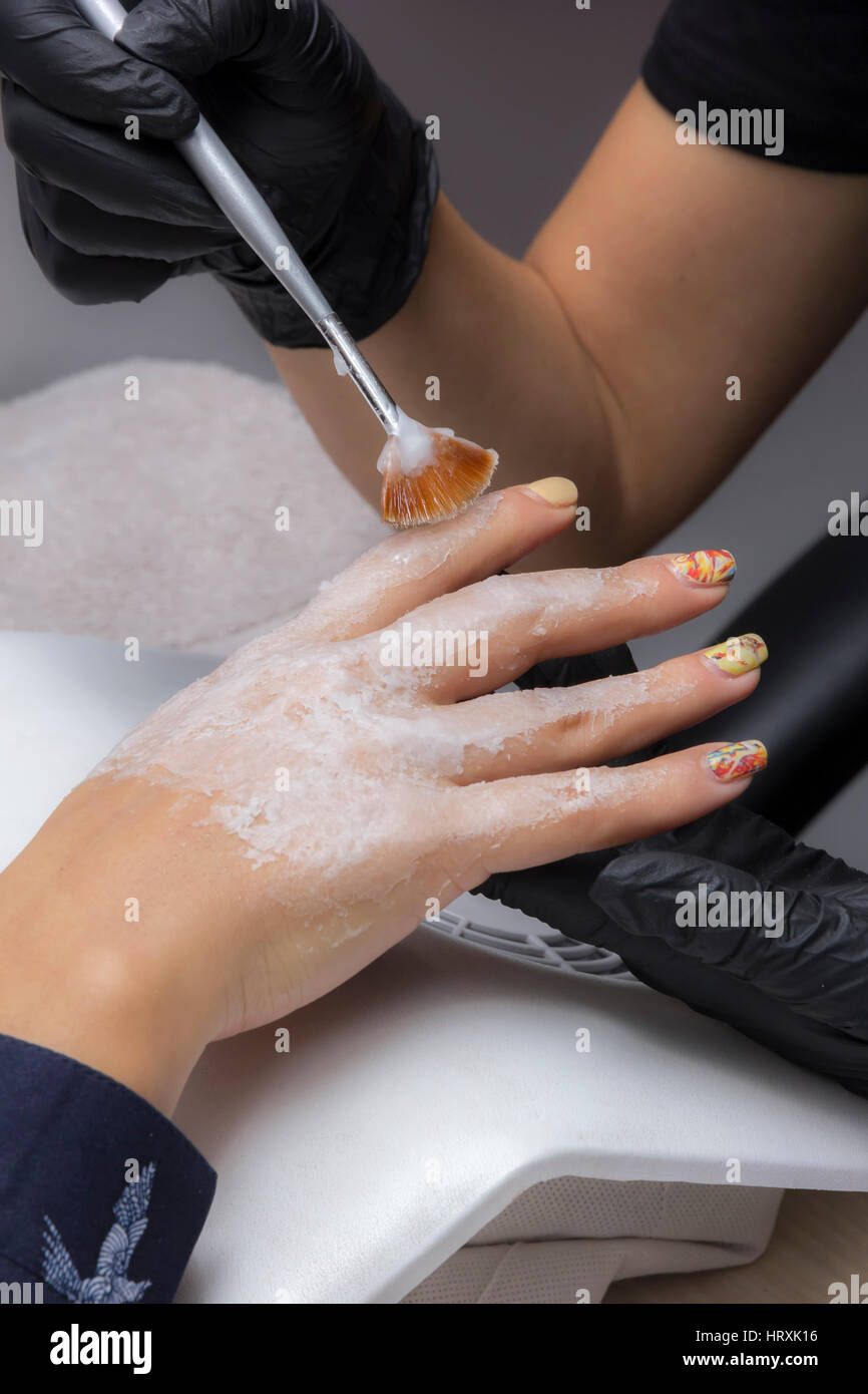 Hand Parfen Paraffin Wax Stock Photos & Paraffin Wax Stock Images - Alamy