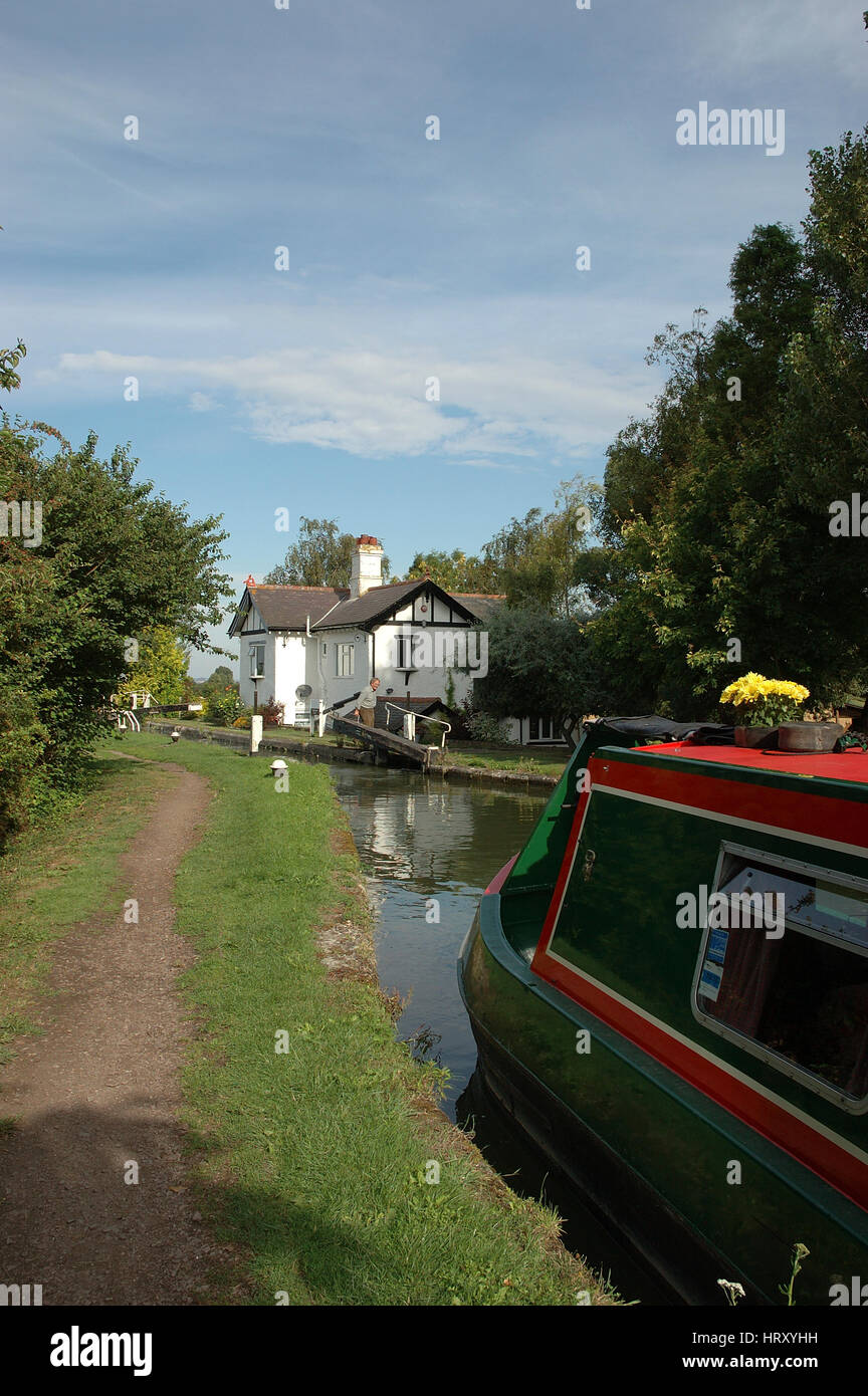 Black Jack Lock, Aylesbury Arm, Grand Union Canal Stock Photo Alamy