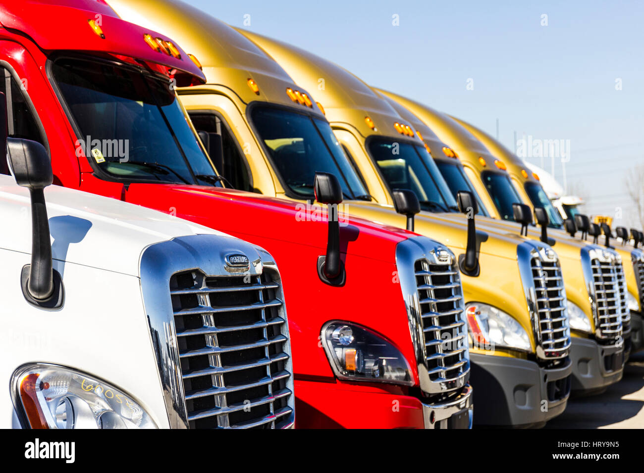 Indianapolis Circa November 2016 Freightliner Semi Tractor Trailer
