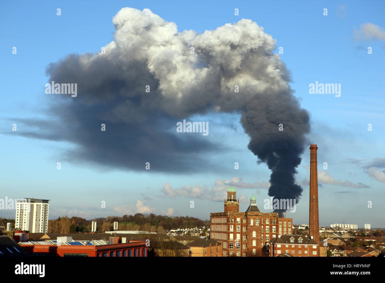 Glasgow, UK. 05th Mar, 2017. Huge plume of smoke emitting from a fire ...