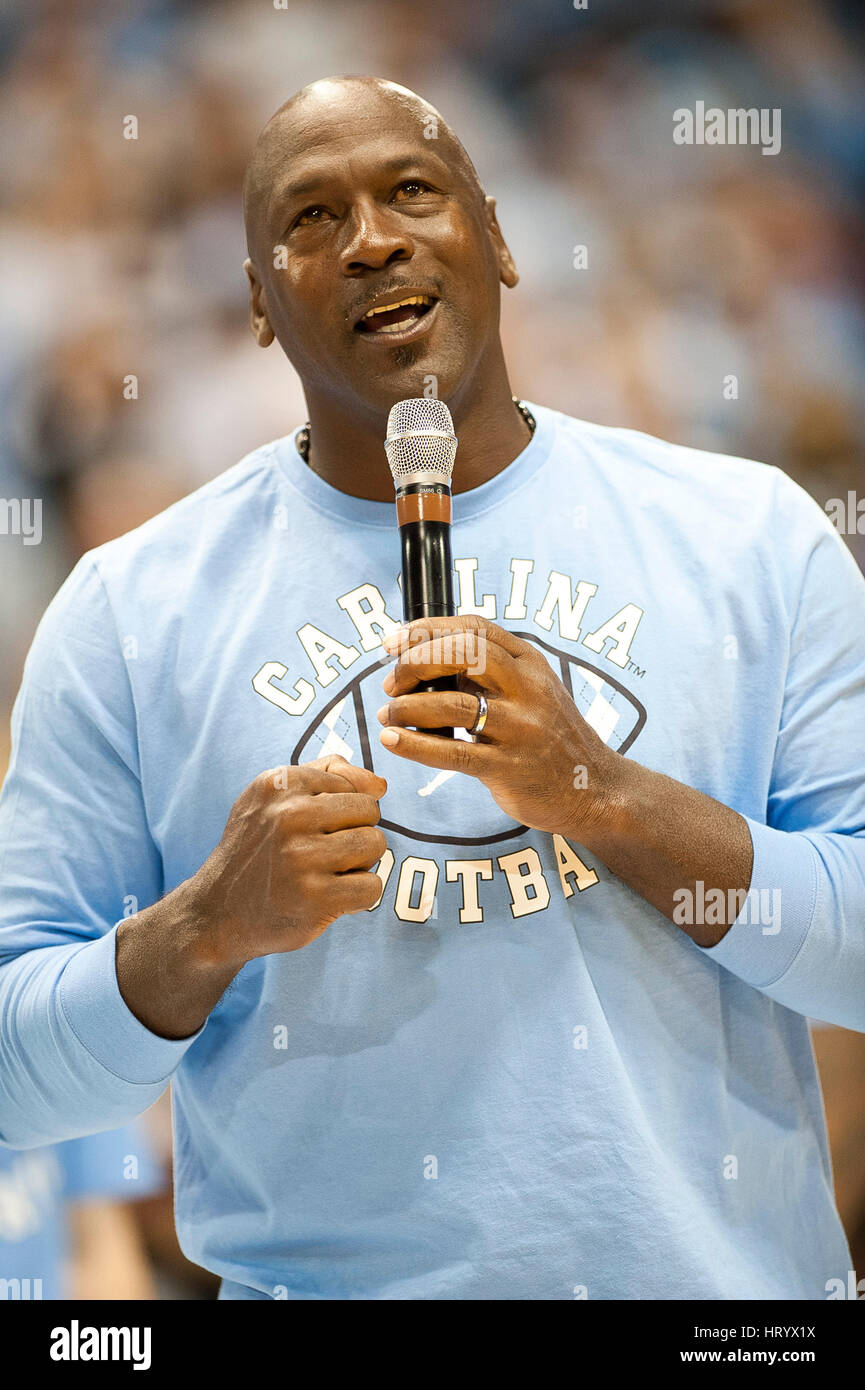 Michael jordan basketball 2017 hi-res stock photography and images - Alamy