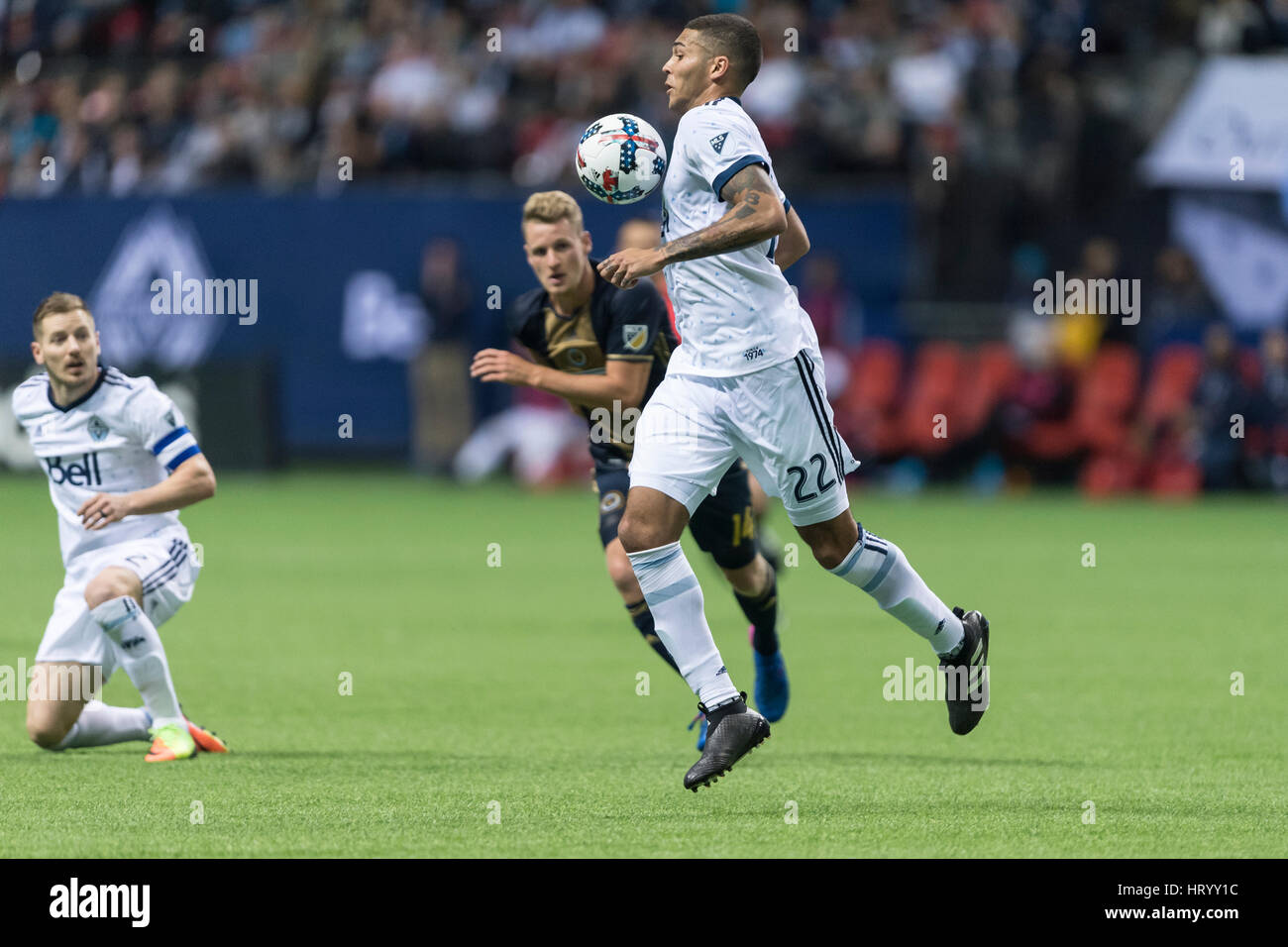Chest trap soccer hires stock photography and images Alamy