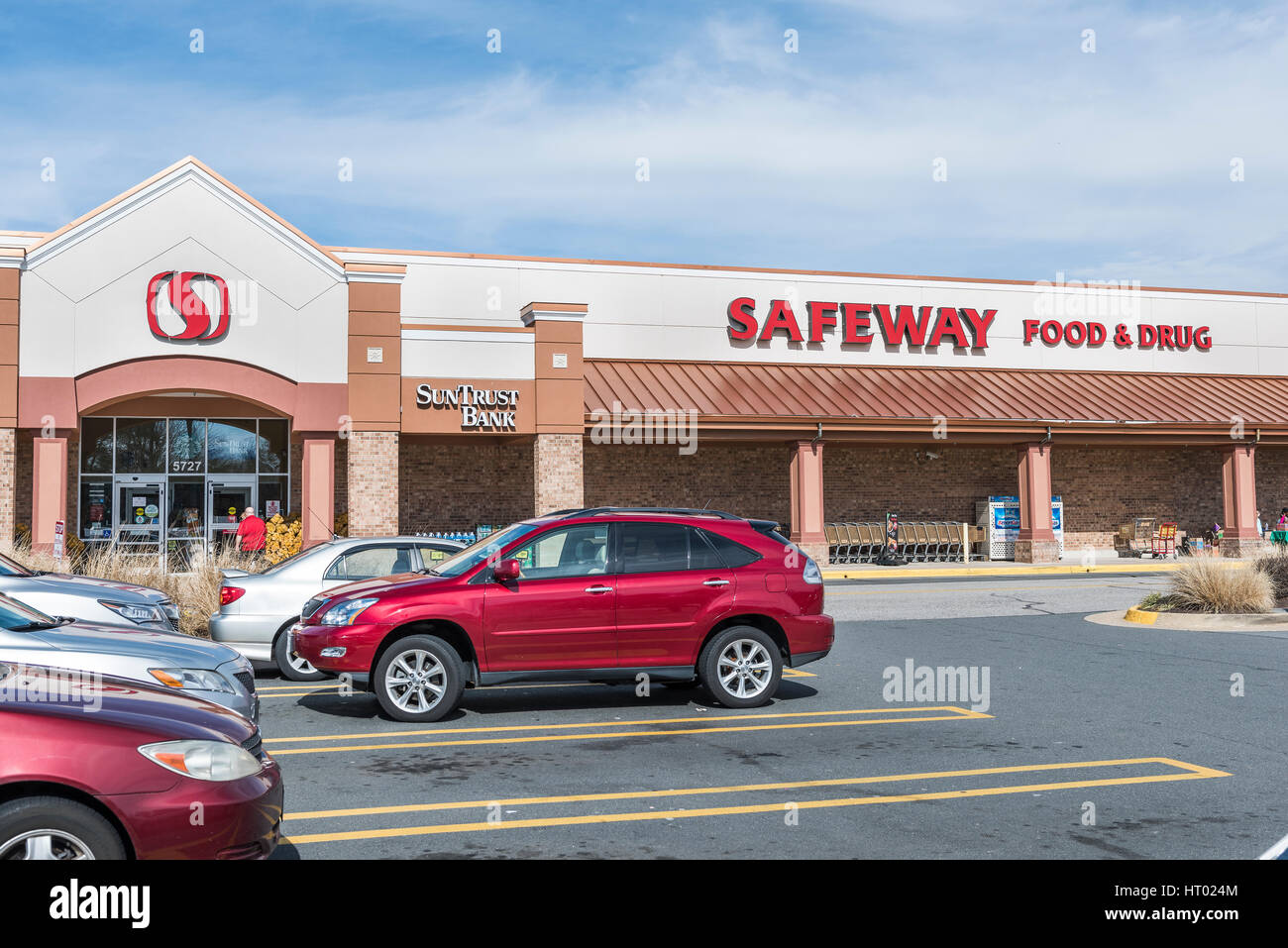 Burke, USA - February 18, 2017: Safeway food and drug store exterior Stock Photo