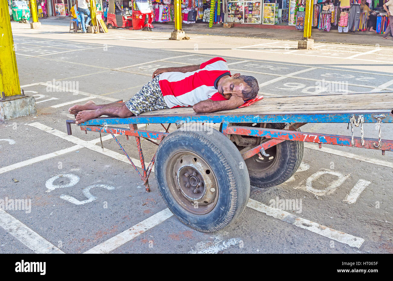 Colombo Sri Lanka Bus Station High Resolution Stock Photography and ...