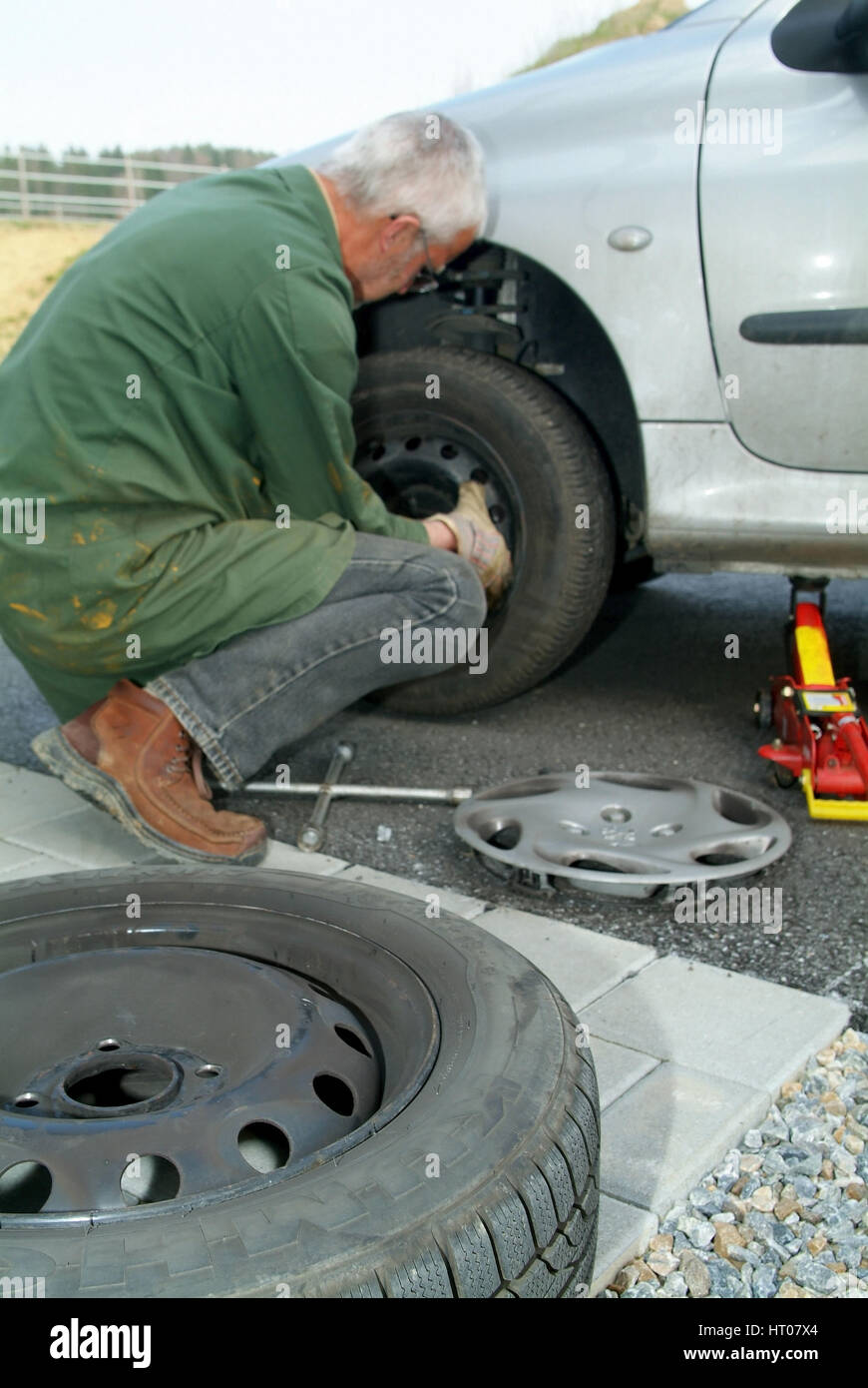 Reifenwechsel - tire change Stock Photo