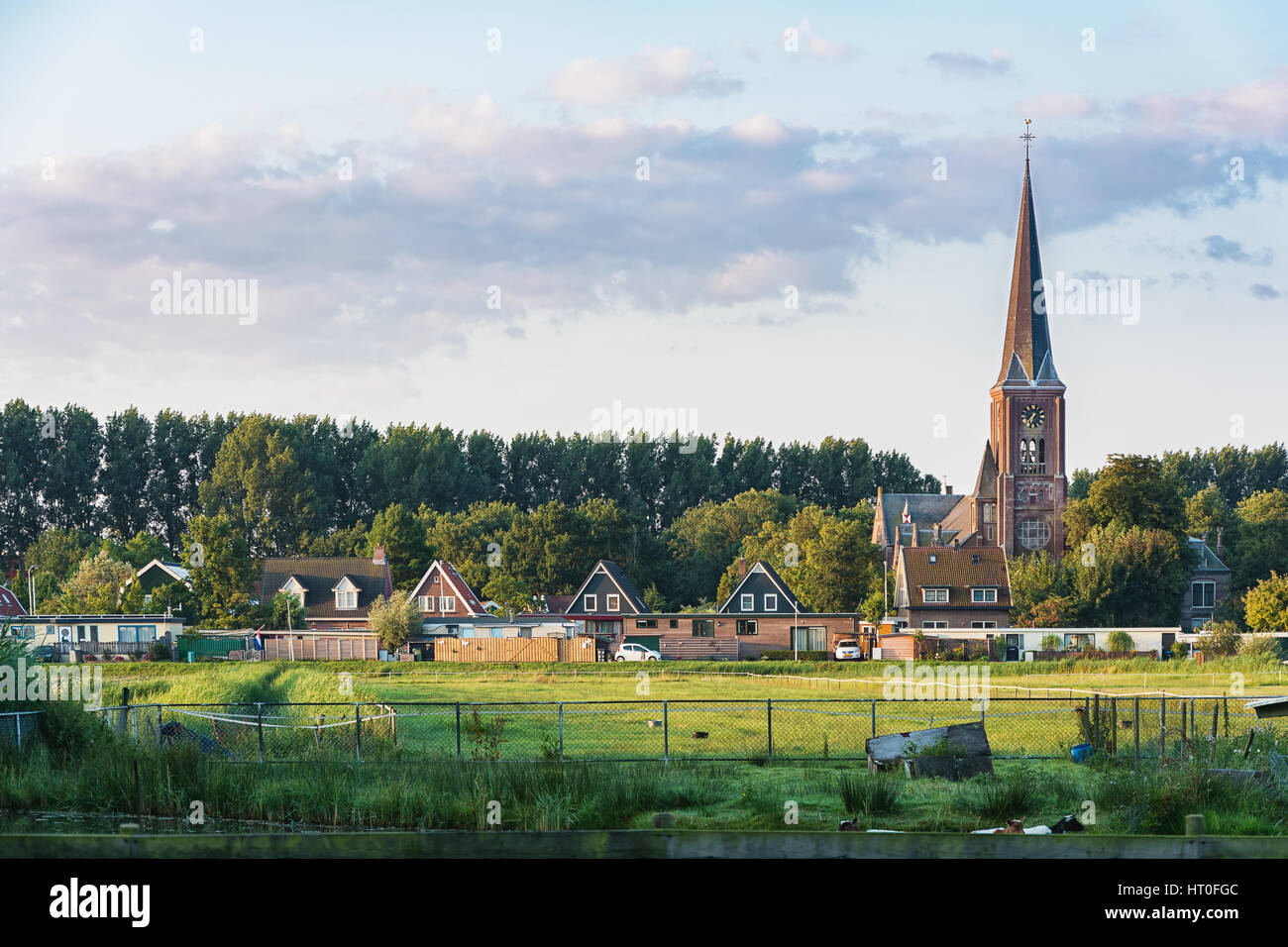 The oldest house in Haaldersbroek dates from 1661 and is a former