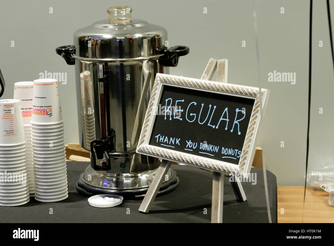 hot chocolate urns - Google Search  Coffee dispenser, Coffee urn, Coffee  tea