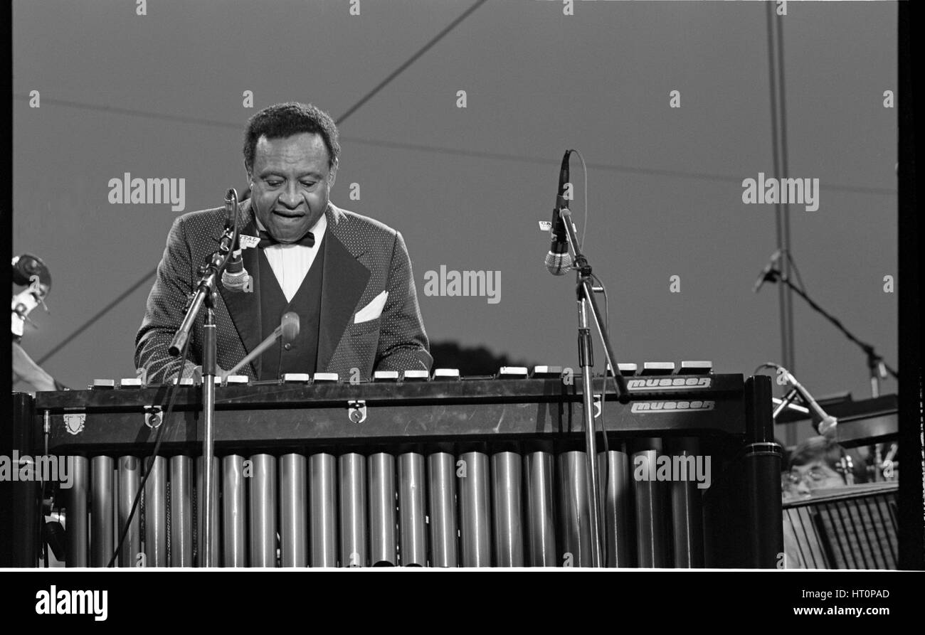 Lionel Hampton, Knebworth, 1982. Artist Brian O'Connor Stock Photo Alamy