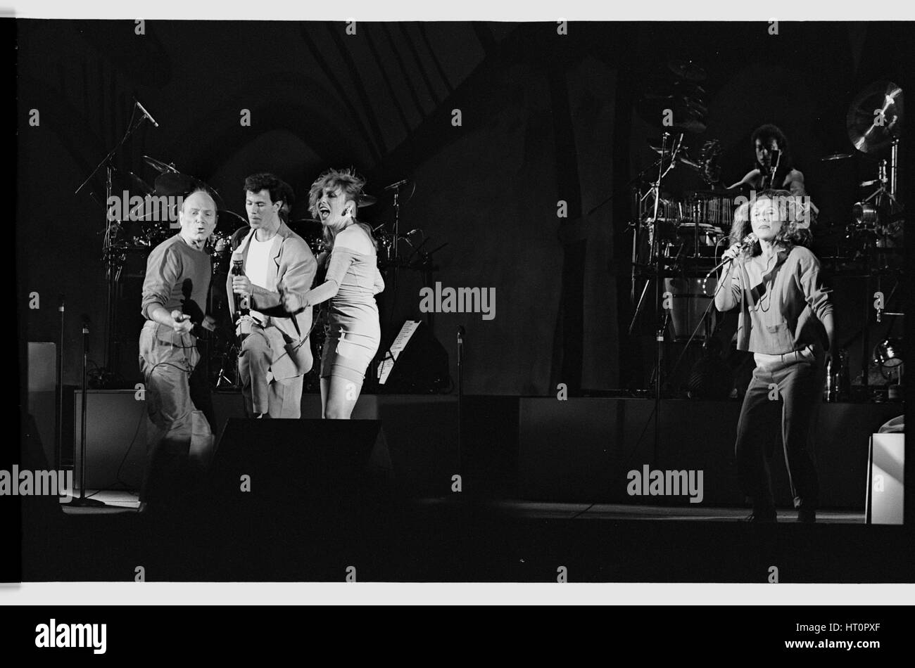 Manhattan Transfer (T.Hauser A.Paul C.Bentyne),  Odeon Hammersmith, 1988.   Artist: Brian O'Connor. Stock Photo