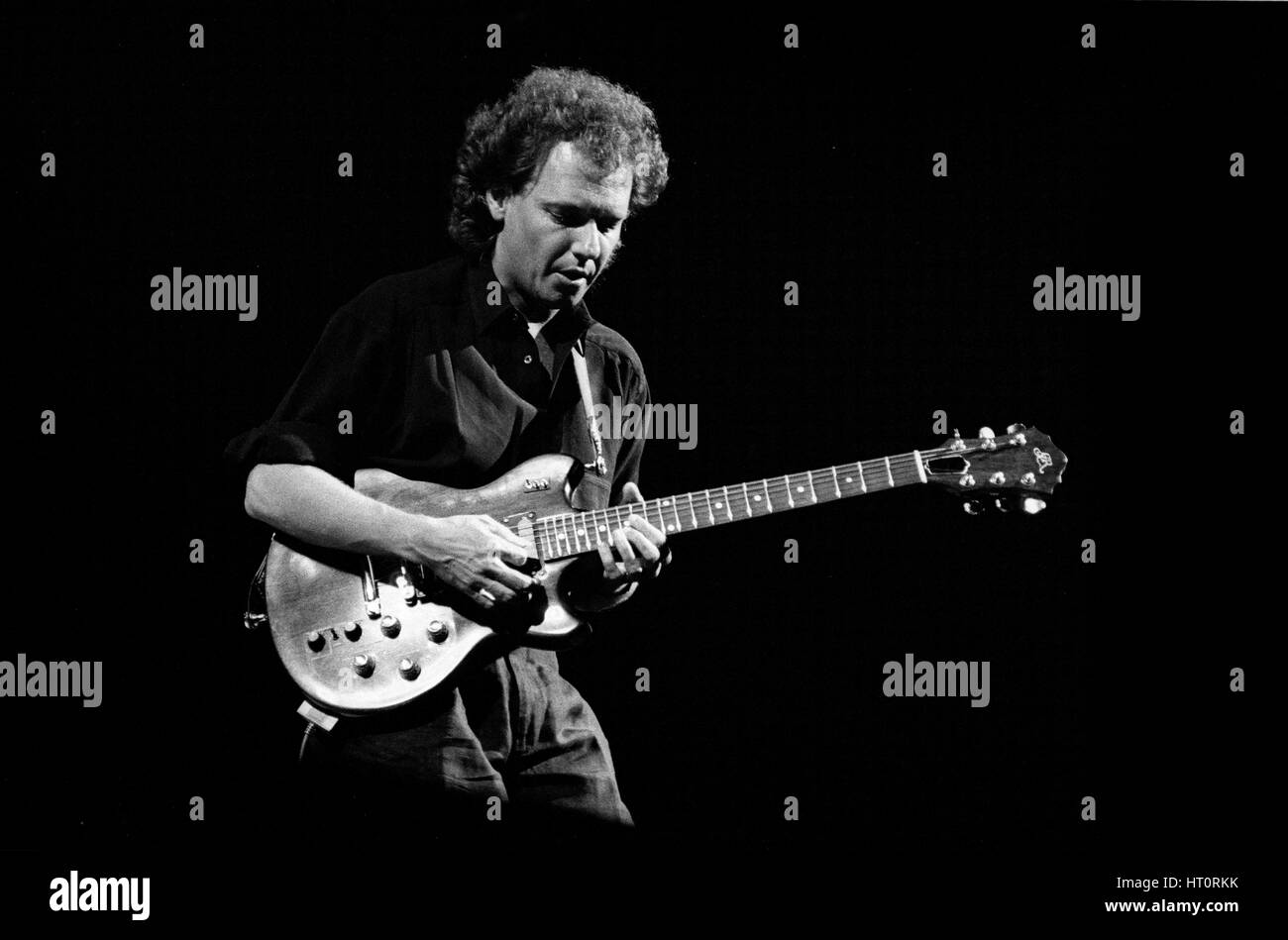 Lee ritenour bass player deals