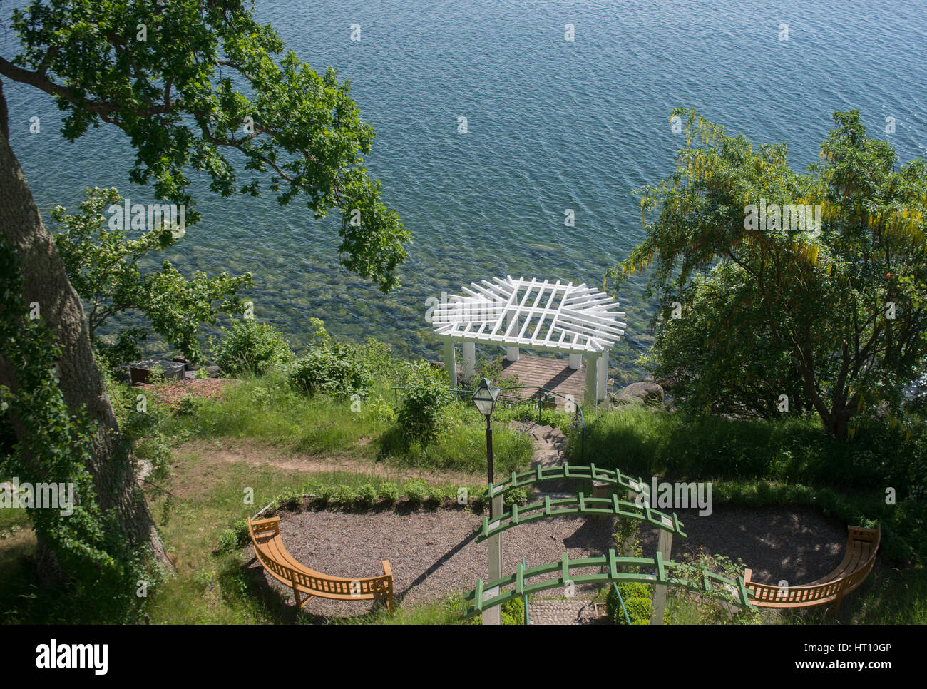 The house Strand on the shore of lake Vättern Stock Photo - Alamy