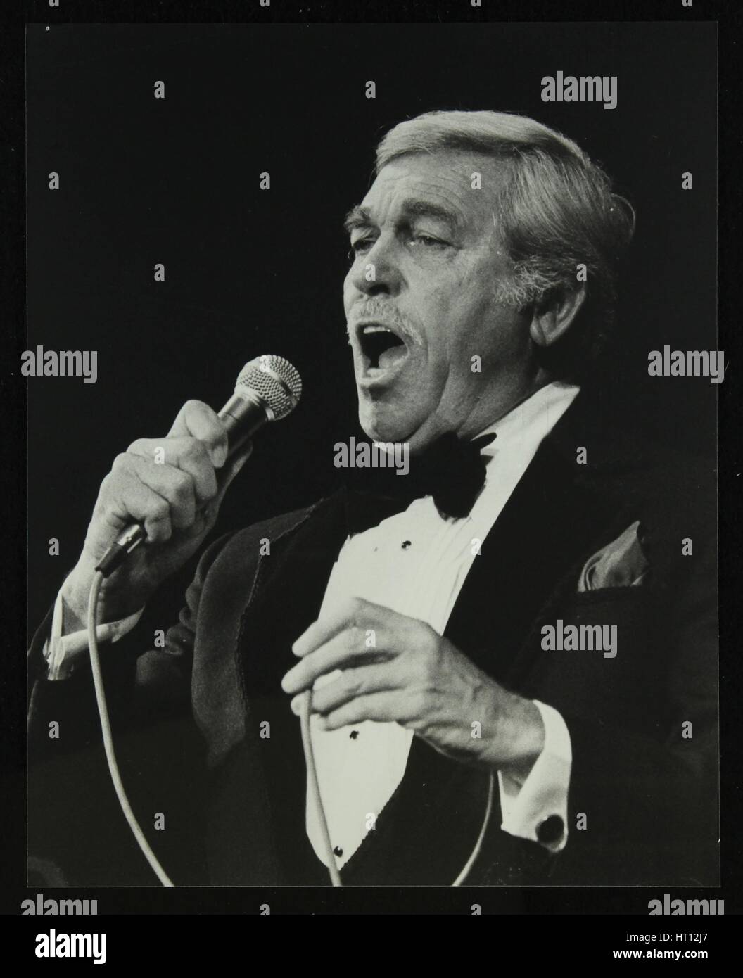 Howard Keel singing at the Forum Theatre, Hatfield, Hertfordshire, 14