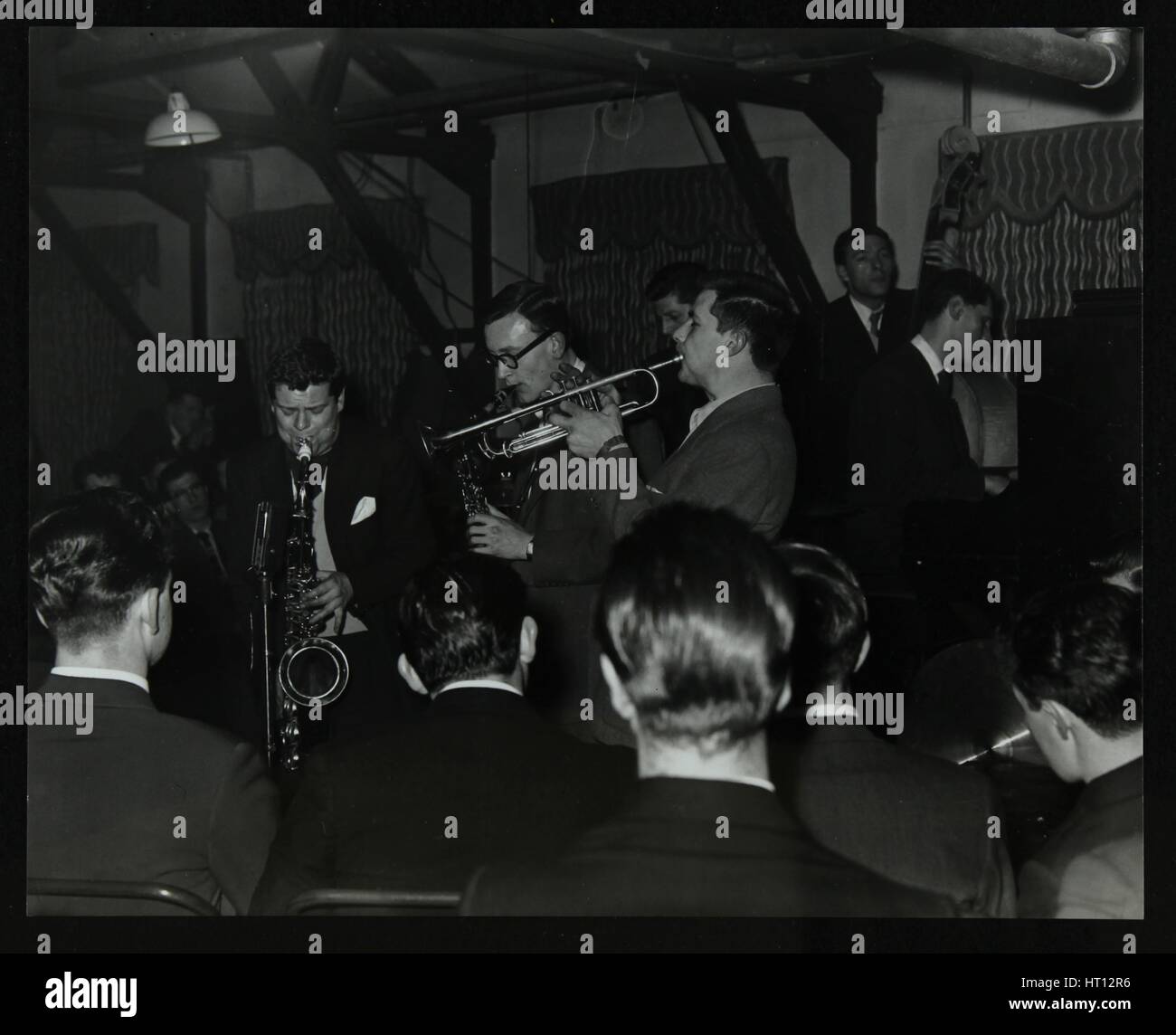 Black 1950s jazz musician hi-res stock photography and images - Alamy