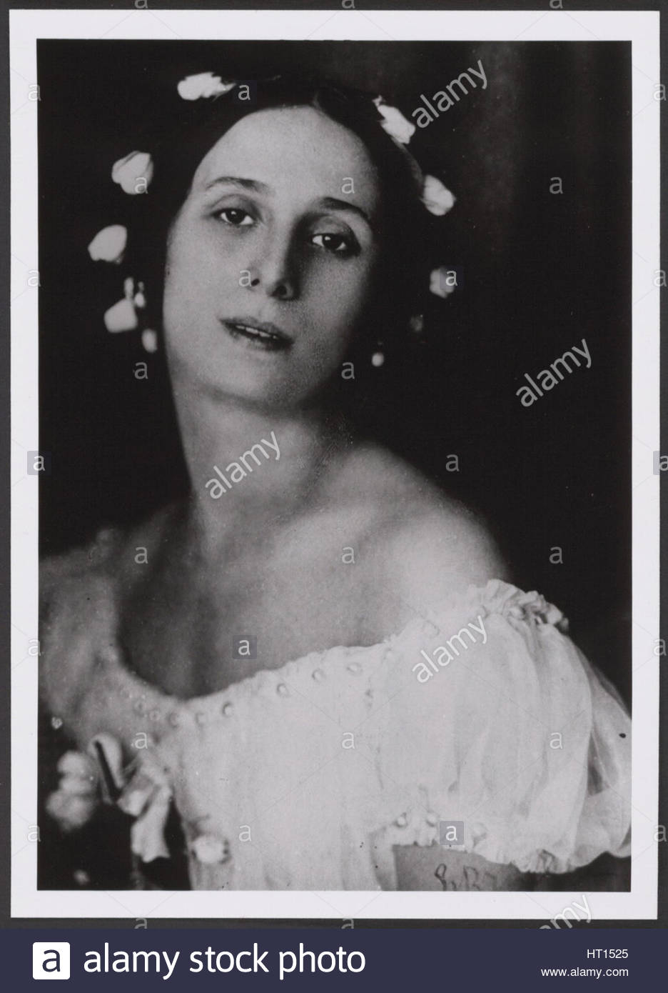 Anna Pavlova in the ballet Ballet Chopiniana by Mikhail Fokine, c. 1909. Artist