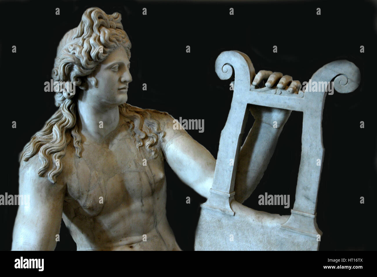 Apollo the Lyrist or Citharoedus. The statue's style references a myth recounted in Ovid's Metamorph Artist: Werner Forman. Stock Photo
