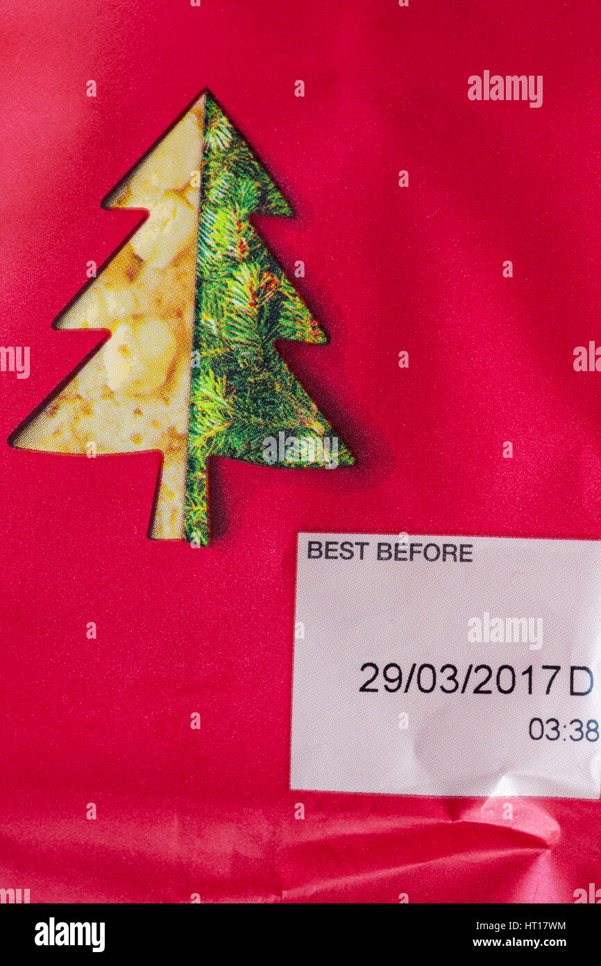Best before 29/03/2017 date stamped on packet of M&S Christmas 10 Clementine & White Chocolate Cookies Stock Photo