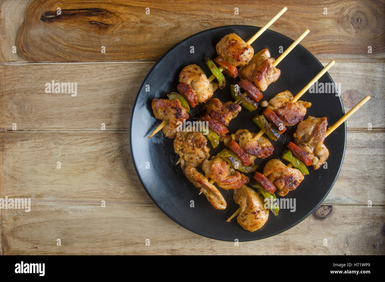 Spanish chicken skewers hires stock photography and images Alamy
