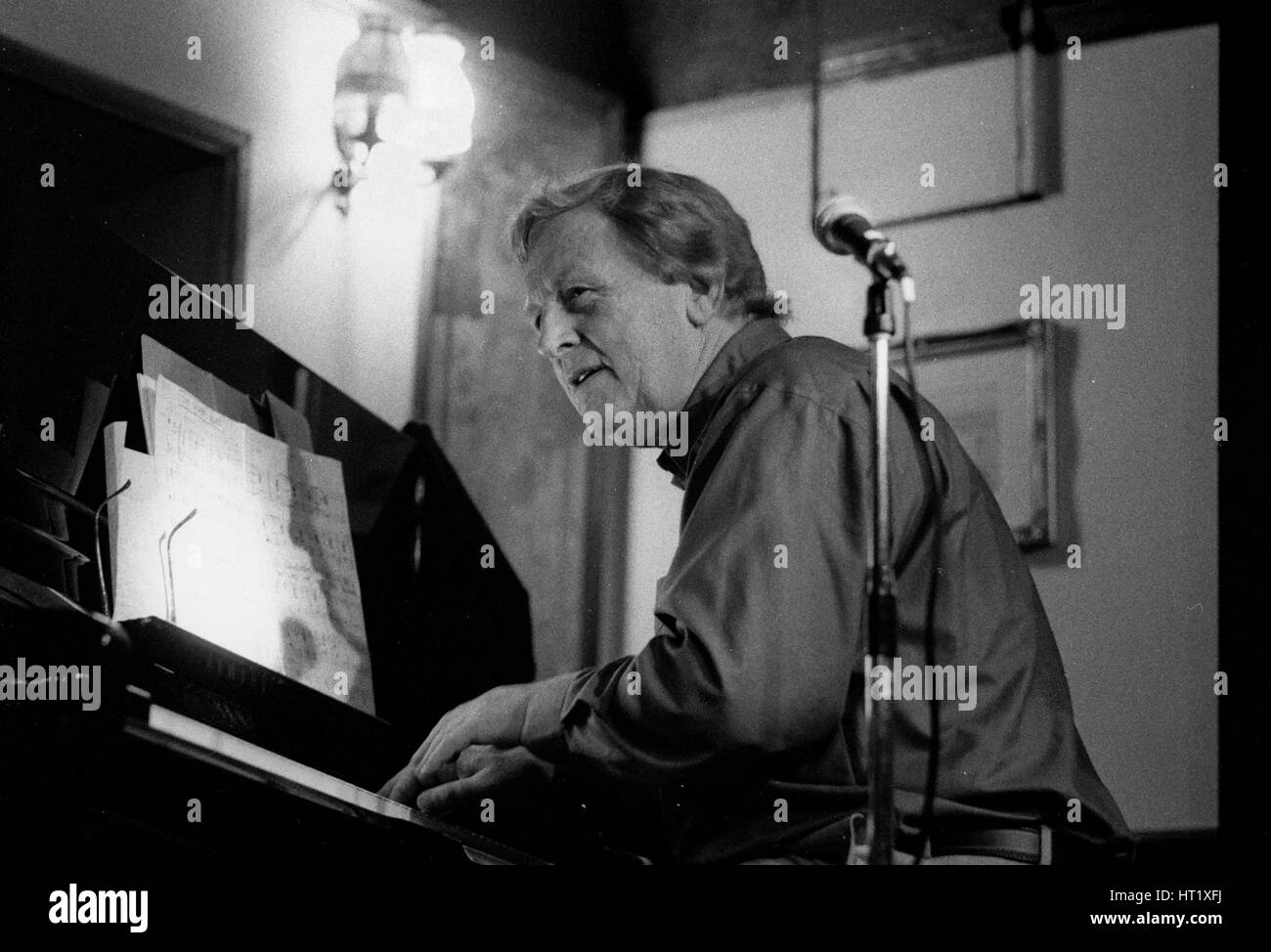 Brian Dee, Watermill Jazz Club, Dorking, Surrey, June 2000. Artist: Brian O'Connor. Stock Photo