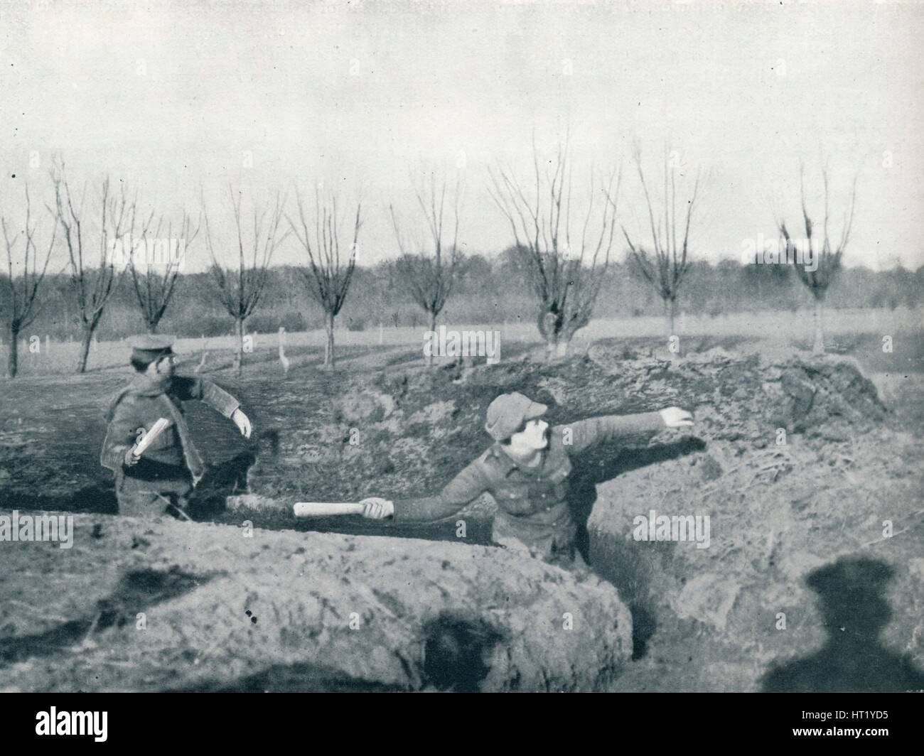 British Soldiers Practicing Throwing Hand Grenades C1914 Artist Unknown Stock Photo Alamy